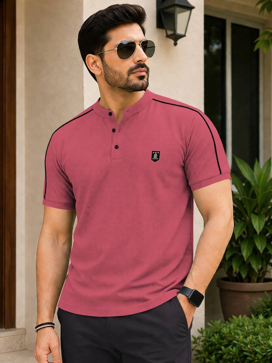 VeBNoR Self Design Men Polo Neck Pink T-Shirt