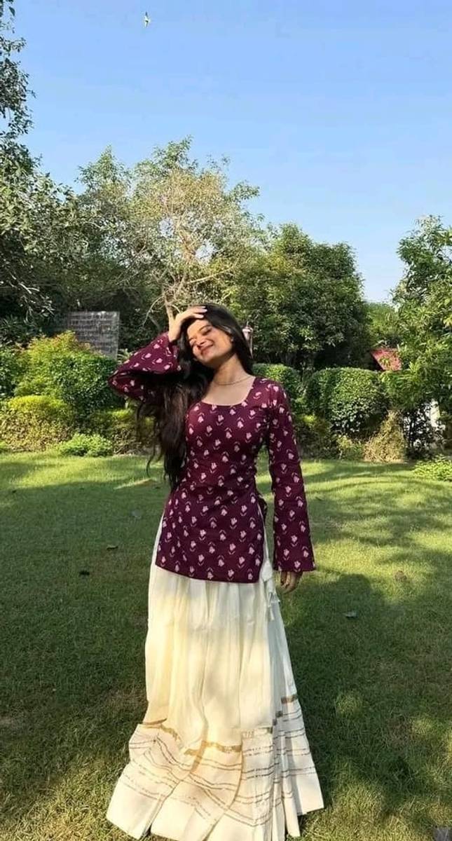 ShriFashion Women Floral Print Straight Kurta
