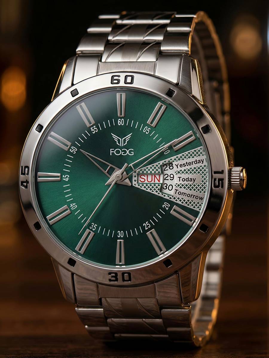 FOGG 2038-OLIVE 2038-OLIVE DAY & DATE Analog Watch - For Men