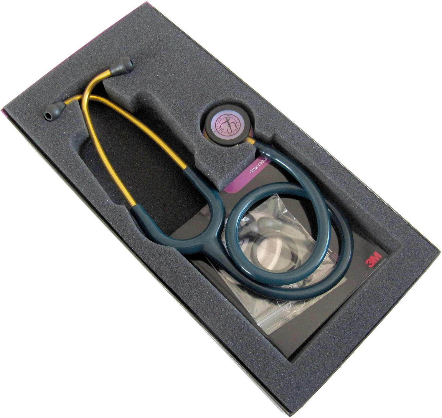 Image of Littmann 5807 Classic III Acustic Stethoscope