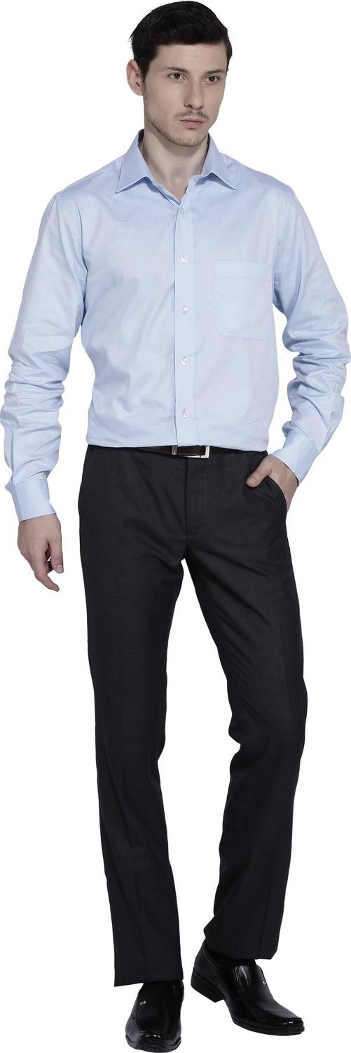 ARROW Men Solid Casual Light Blue Shirt