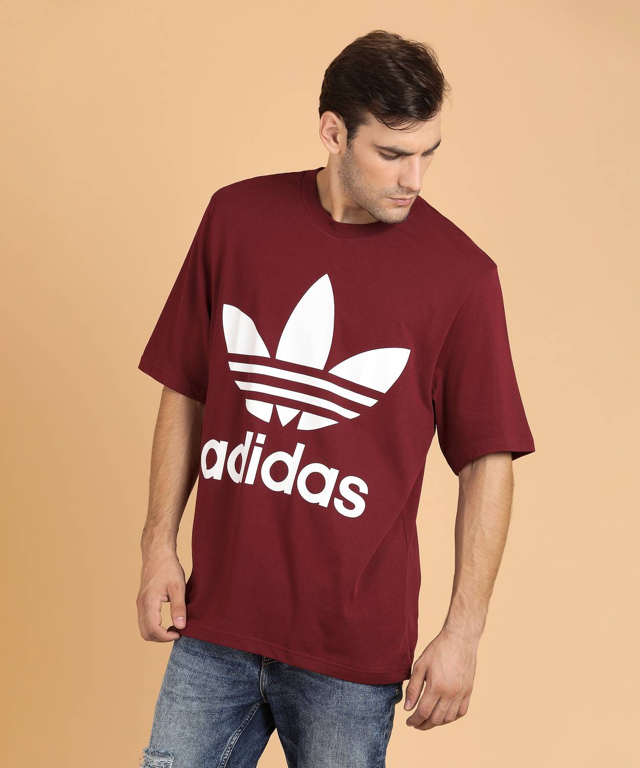 ADIDAS ORIGINALS Printed Men Round Neck Maroon T-Shirt