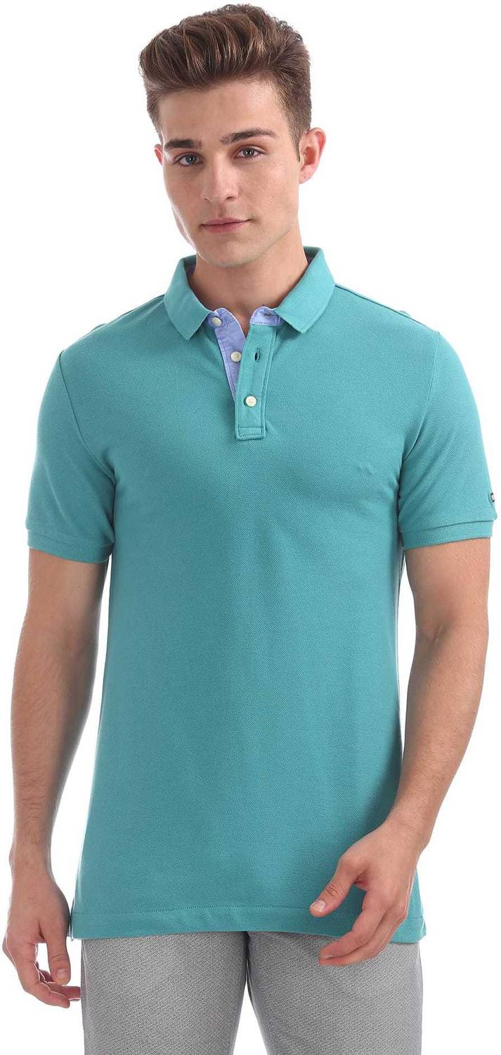 Arrow Sport Solid Men Polo Neck Green T-Shirt