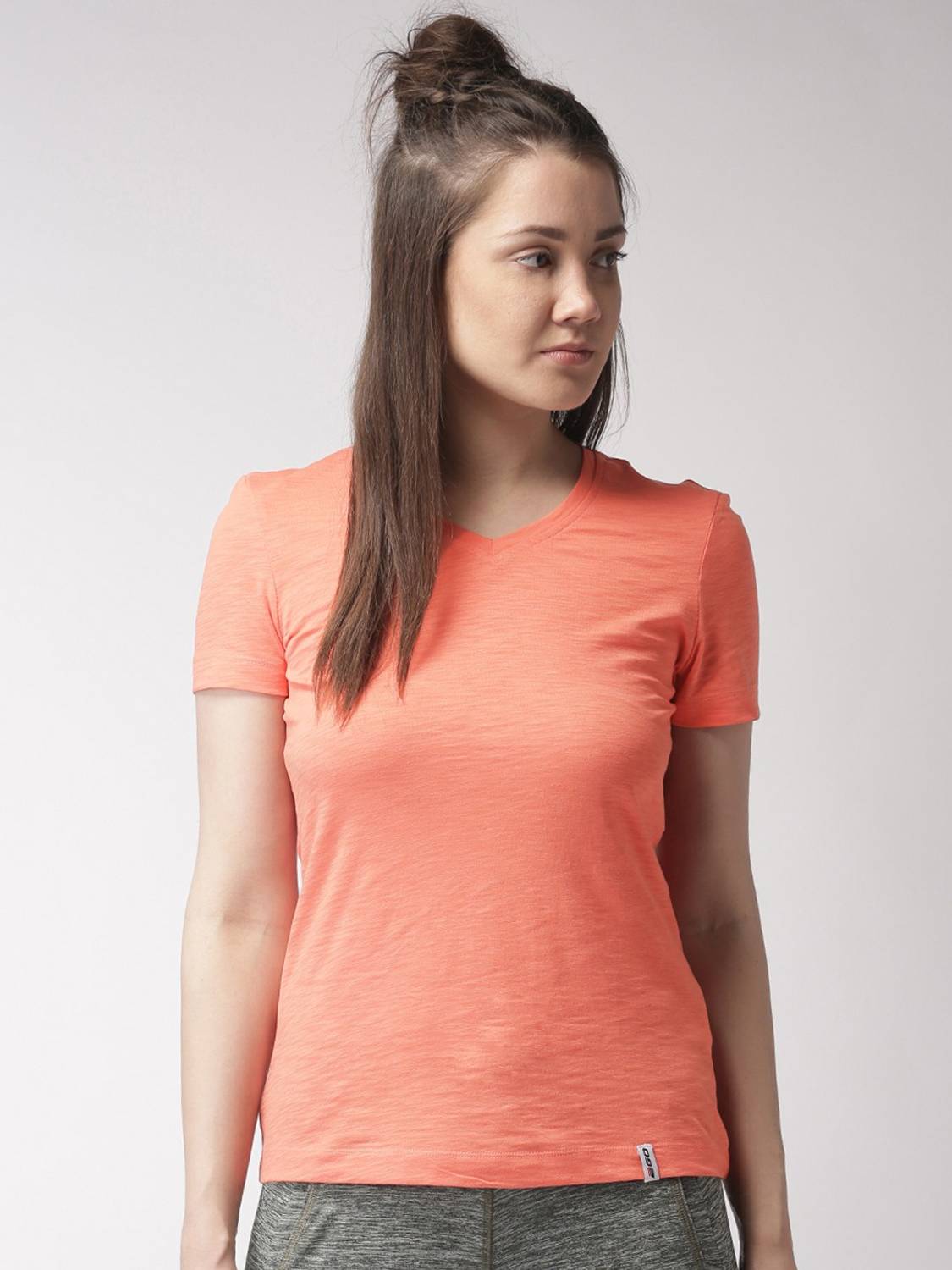 2GO Solid Women V Neck Pink T-Shirt