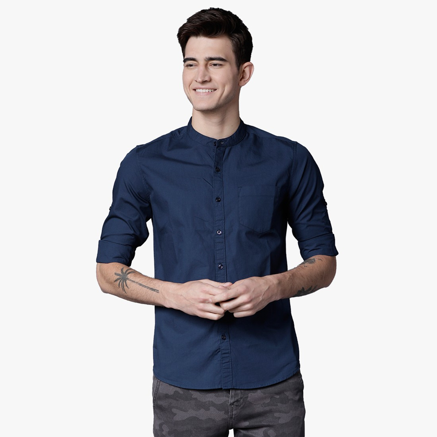 Image of HIGHLANDER Men Solid Casual Blue Shirt
