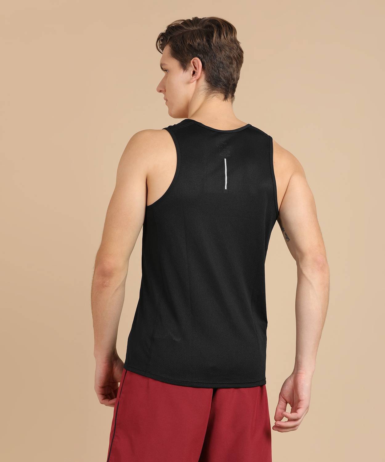 NIKE Men Vest - Buy BLACK/BLACK NIKE Men Vest Online at Best