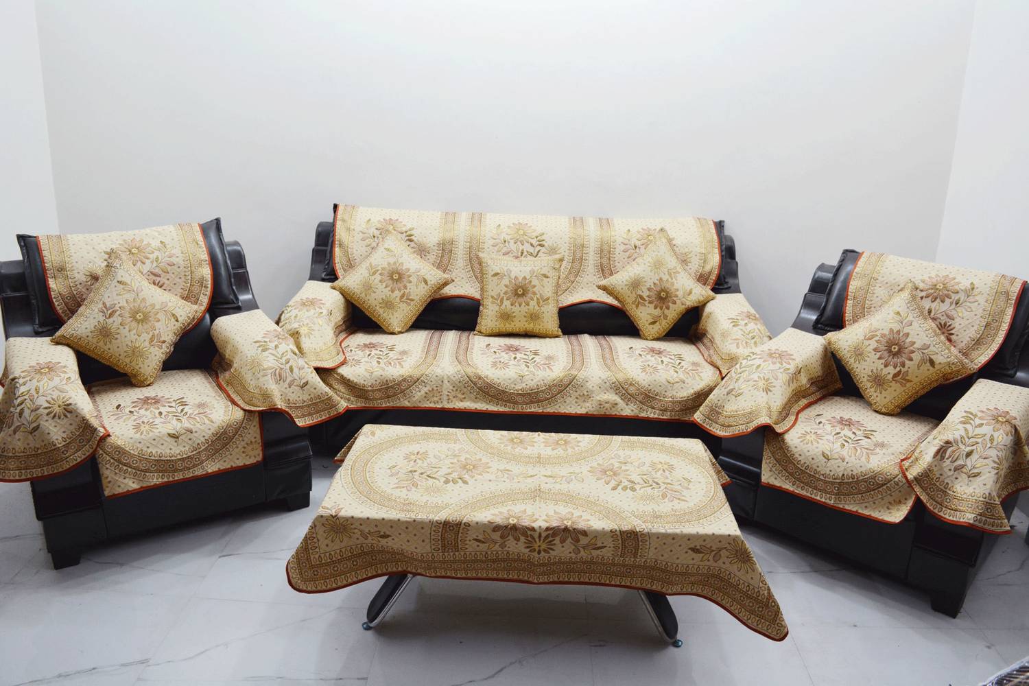 A.P HANDLOOM Polyester 3+1+1 Seater Sofa Floral Cover
