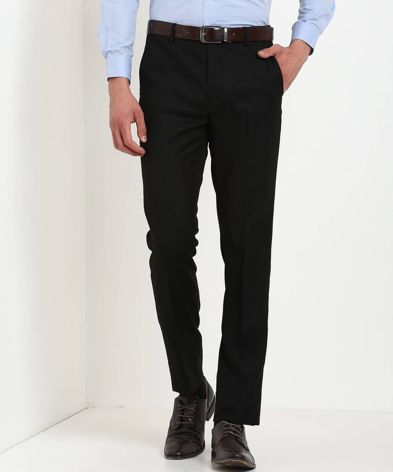 ARROW Tapered Men Black Trousers