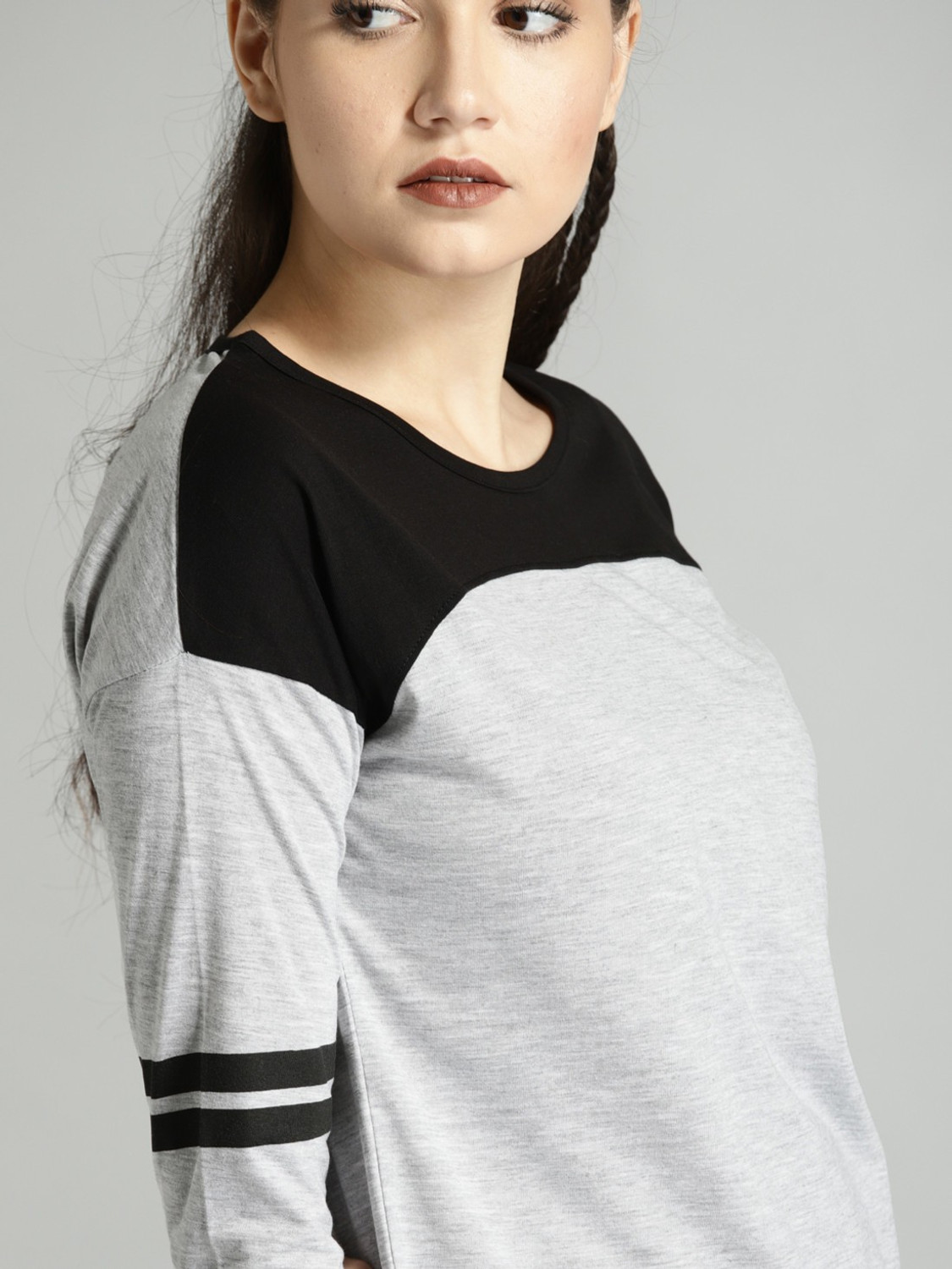 Image of Roadster Colorblock Women Round Neck Grey T-Shirt