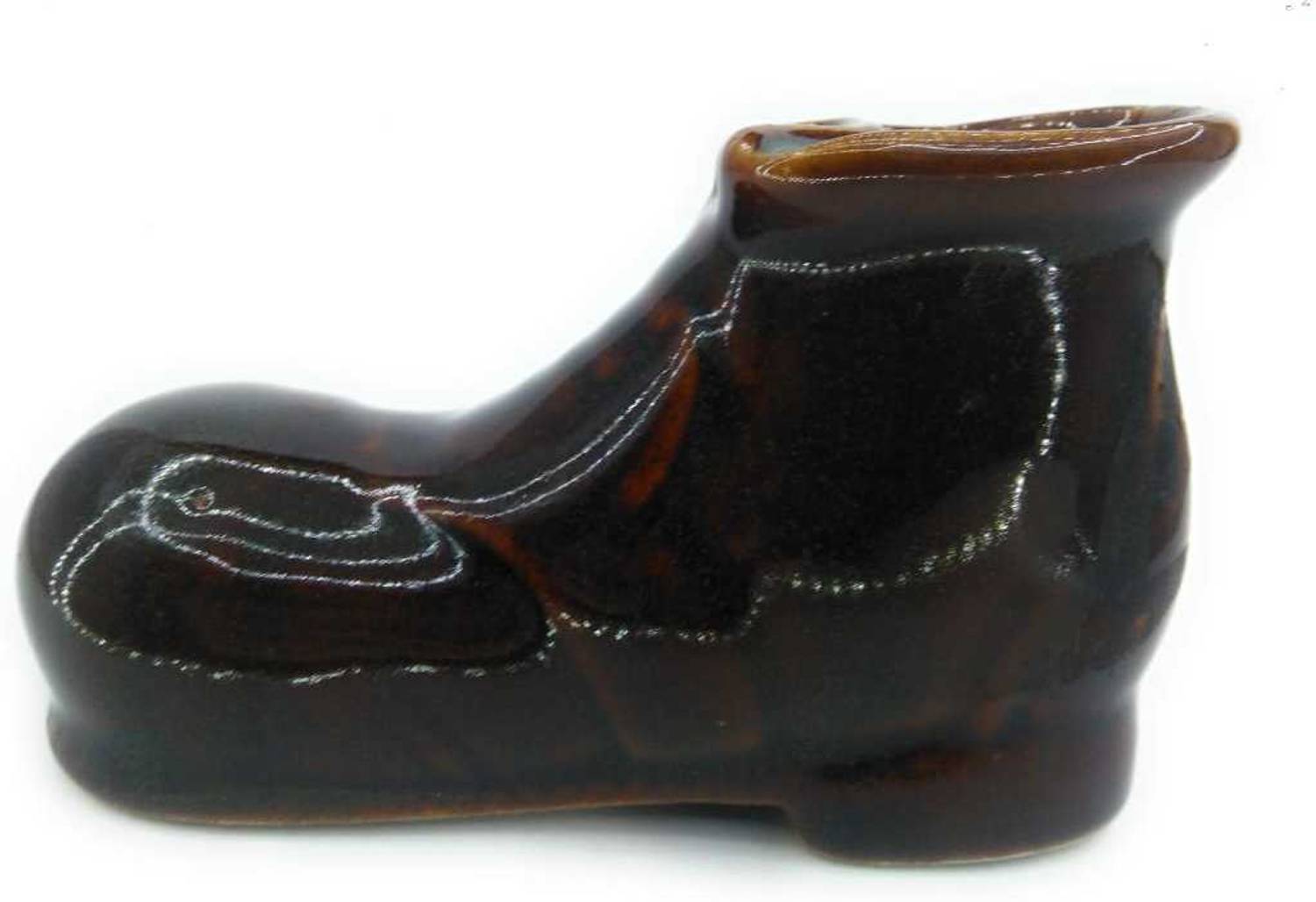 ASHA @ STORE Ashtray, Smoke, Tobacco, Smokers, Smoke lovers, Ceramic  Ashtray, Gift For Smokers BOOT SHAPED ASH TRAY Brown Ceramic Ashtray Price  in India