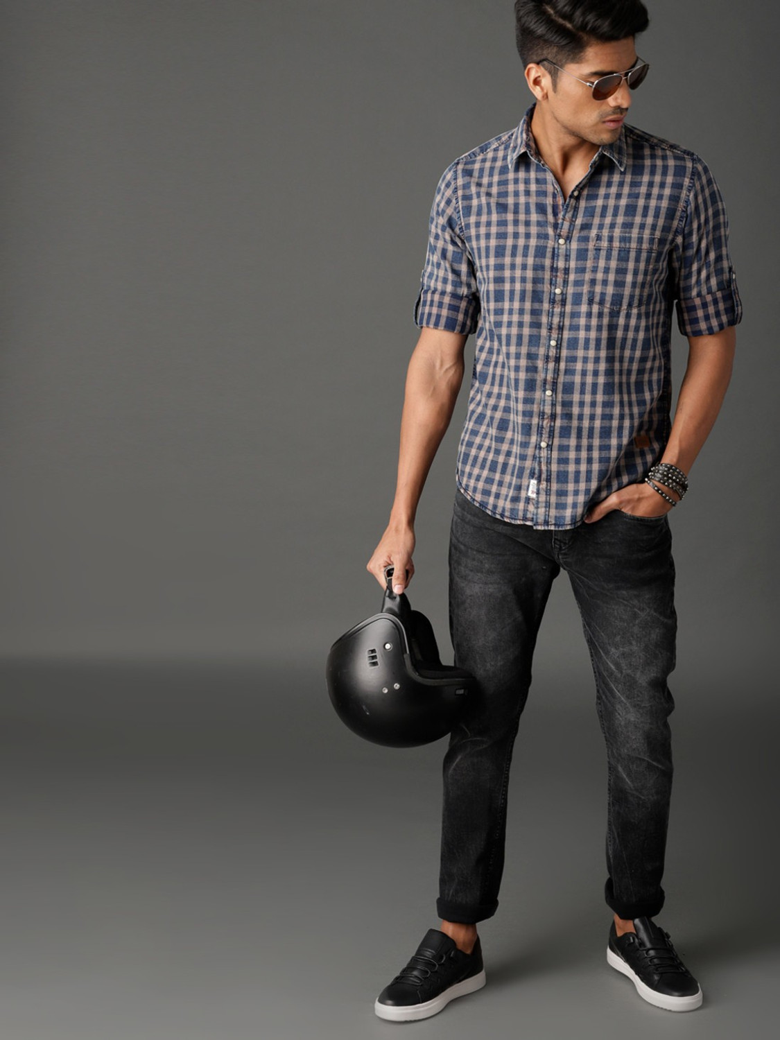 Image of Roadster Skinny Men Black Jeans