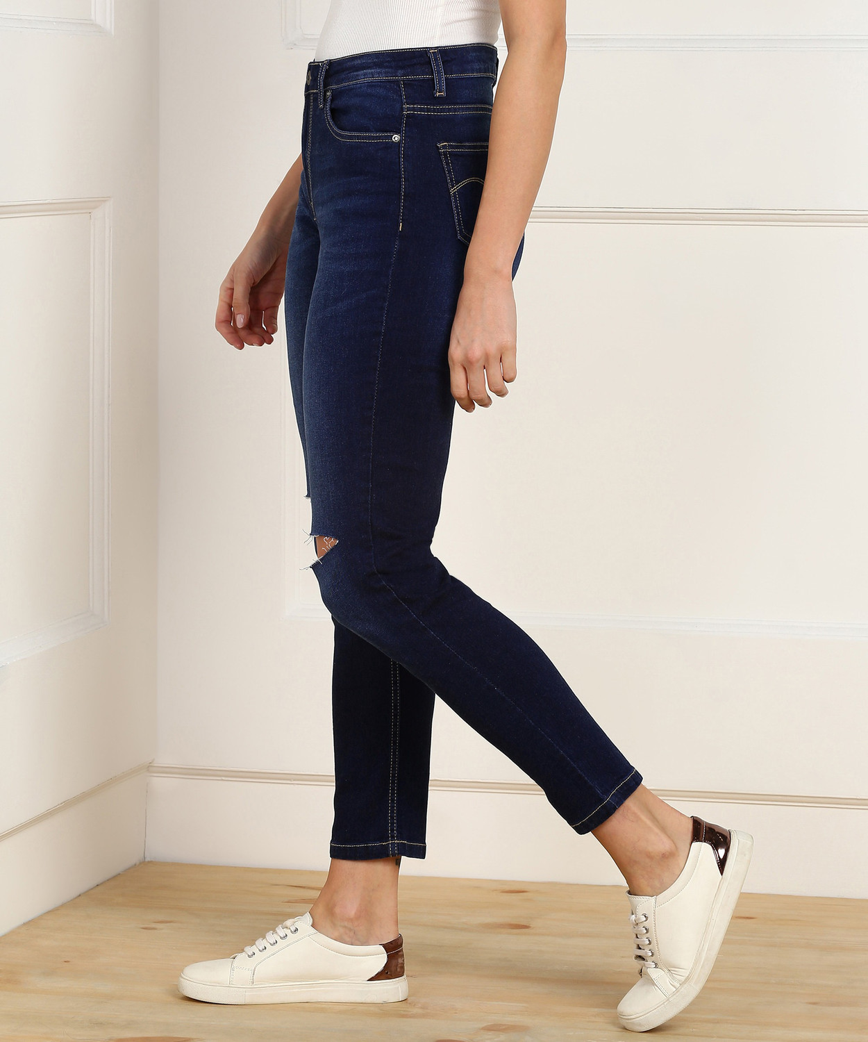 Image of PEOPLE Slim Women Blue Jeans