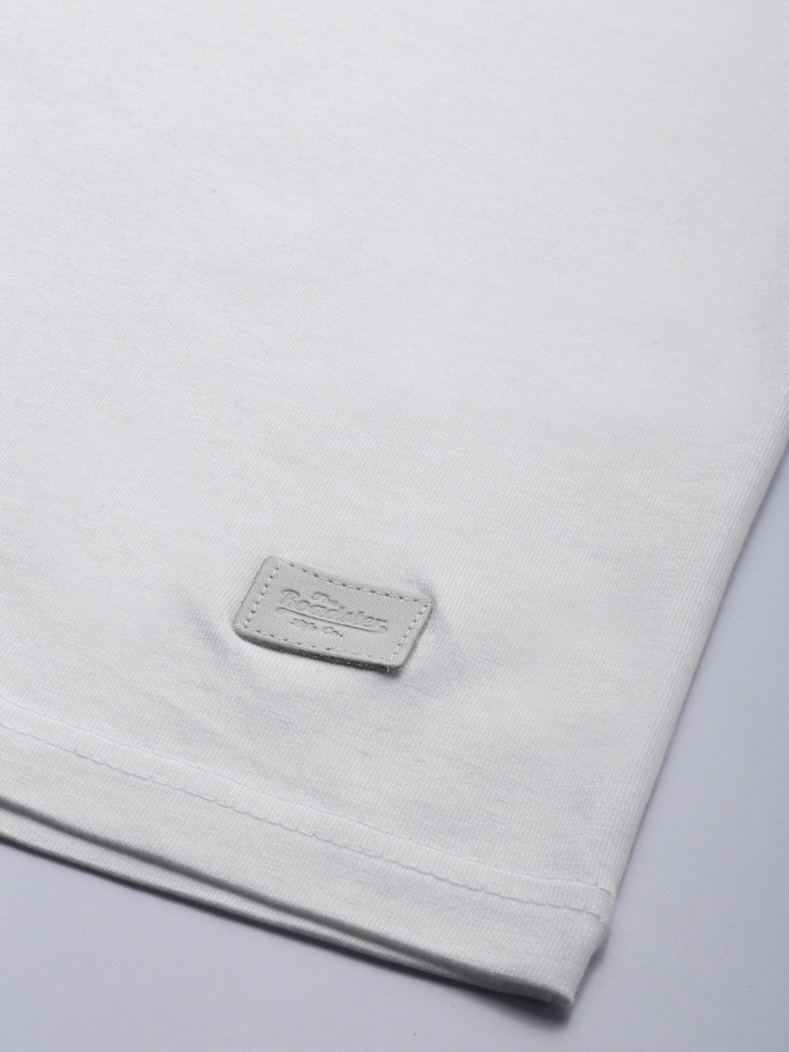 Image of Roadster Solid Men Round Neck White T-Shirt