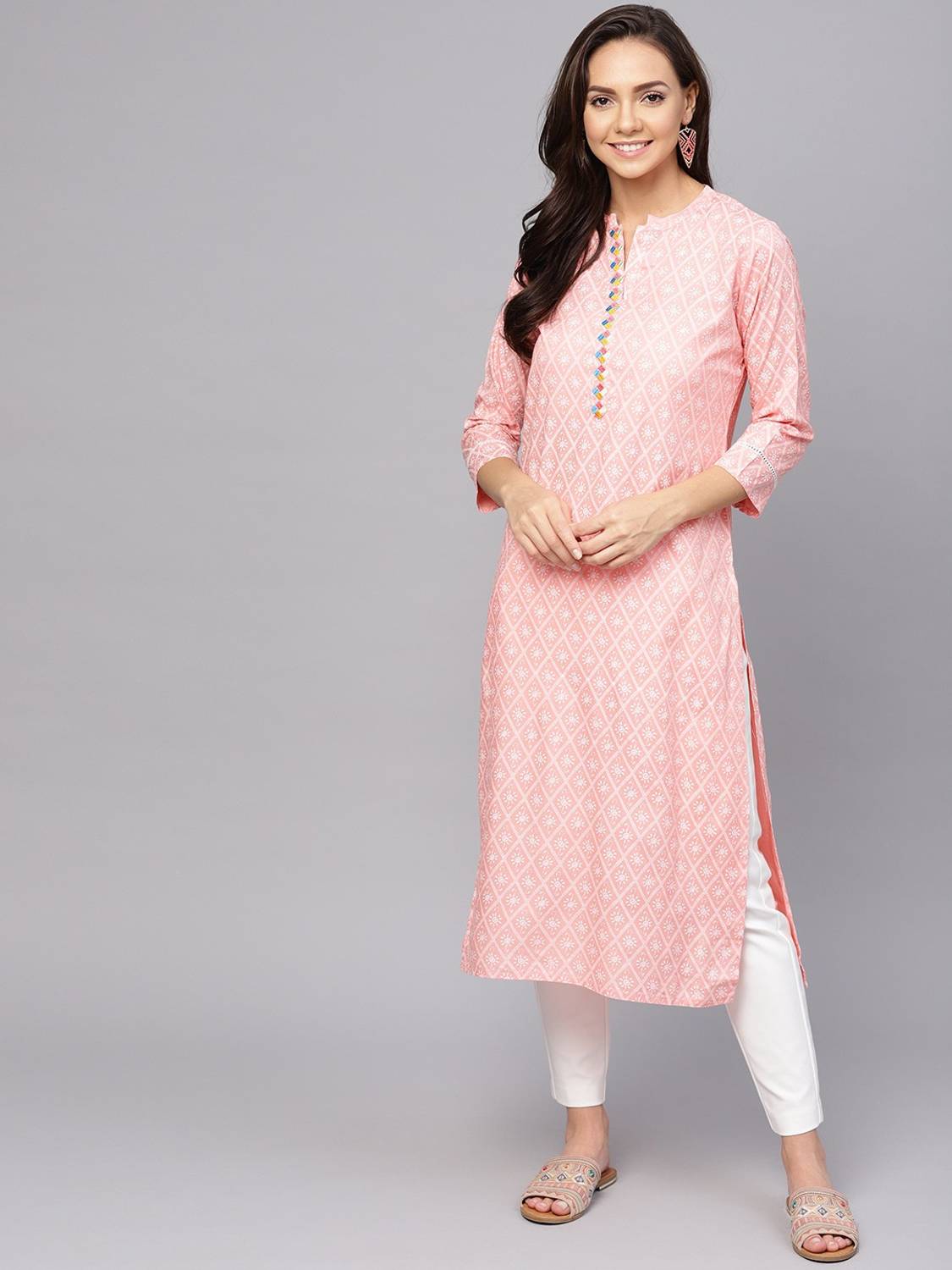 anubhutee Women Printed Straight Kurta