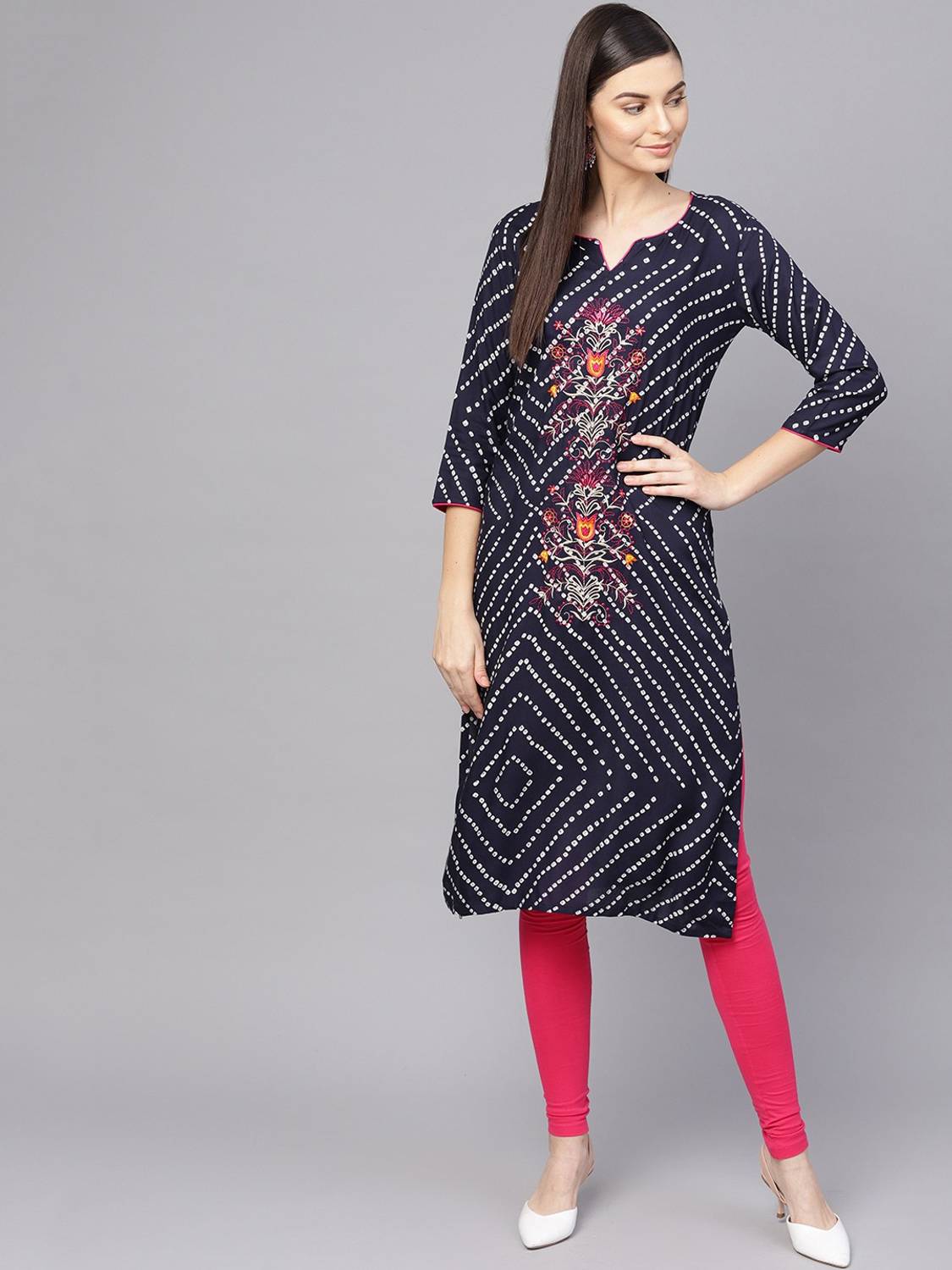 anubhutee Women Printed Straight Kurta