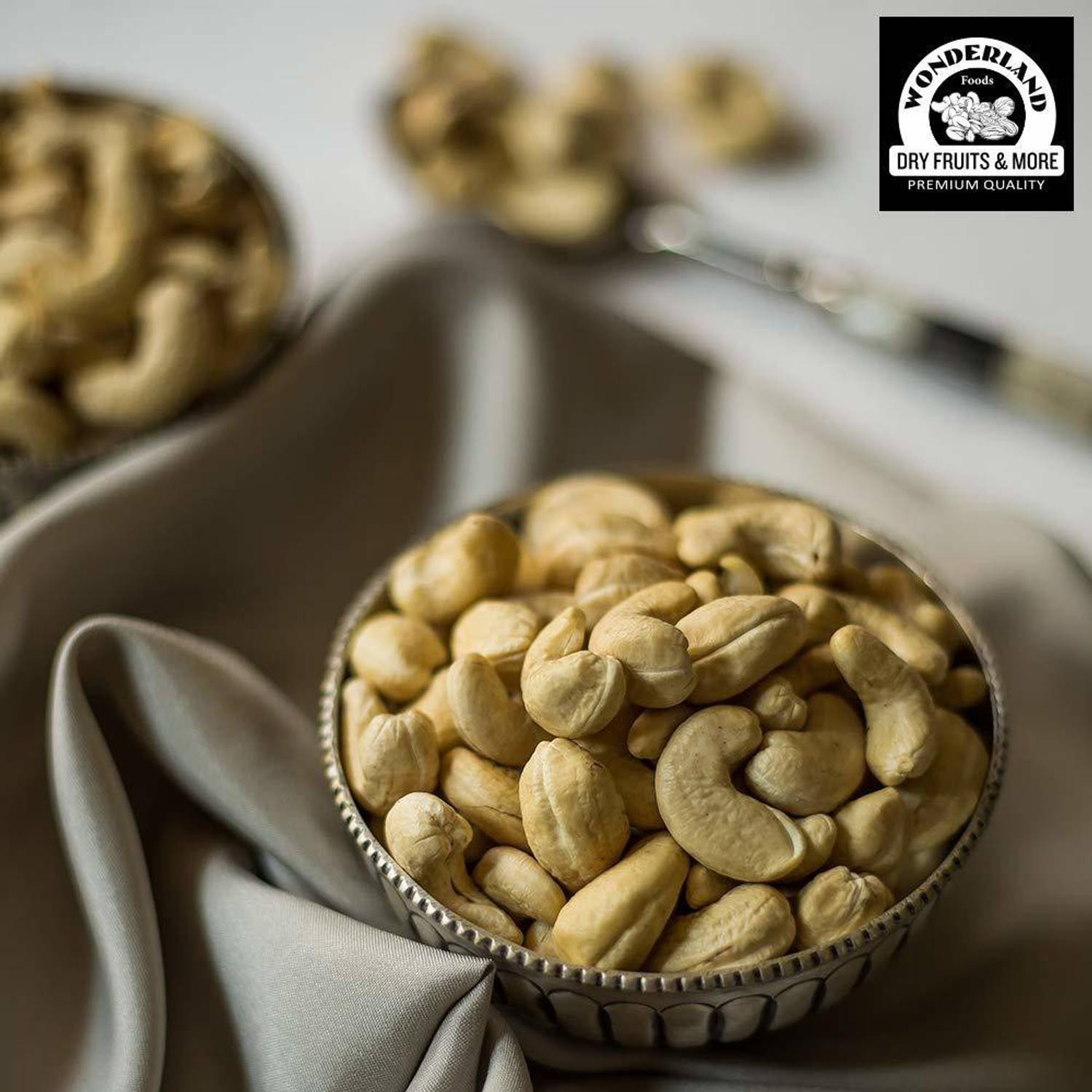 WONDERLAND Raw Cashews - Image 5