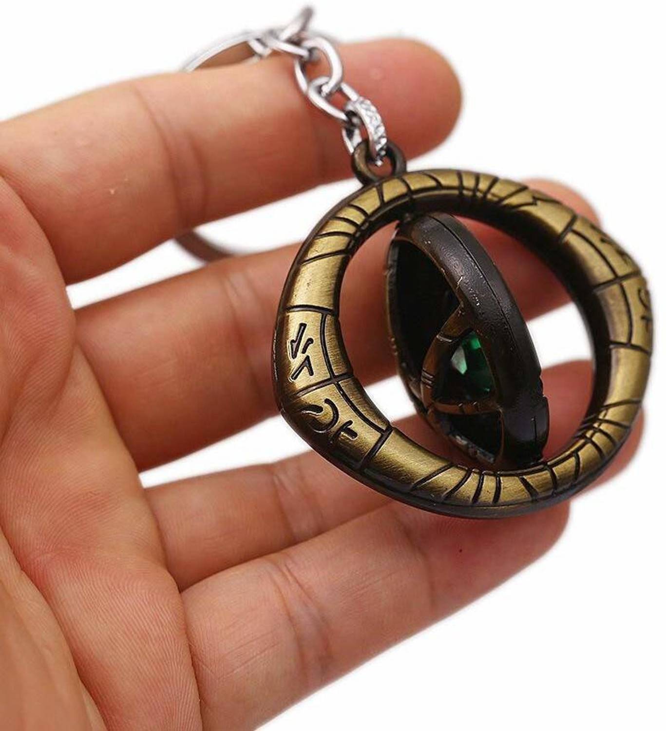 PA08Prise Infinity War Dr. Strange Keychain - Image 3
