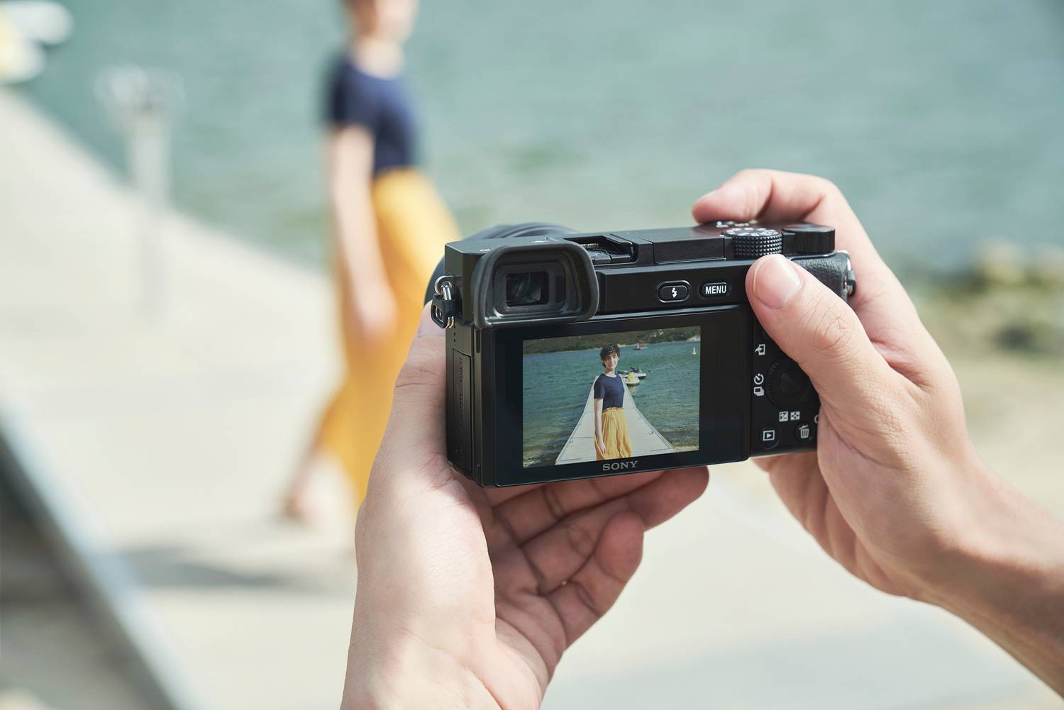 Sony Alpha ILCE-6100 APS-C Mirrorless Camera - Image 5