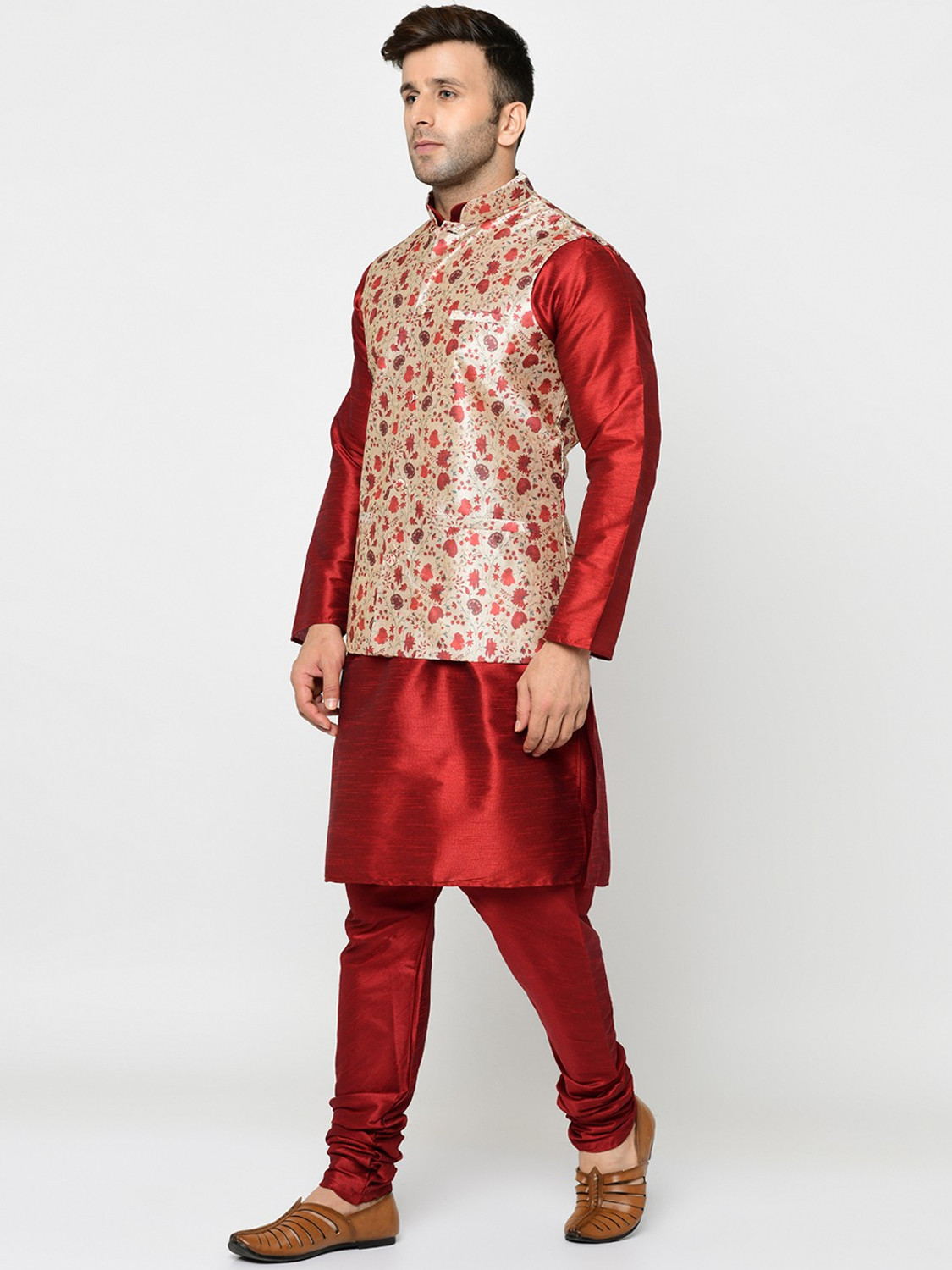 Image of kaifoo Men Kurta Pyjama Ethnic Jacket Set