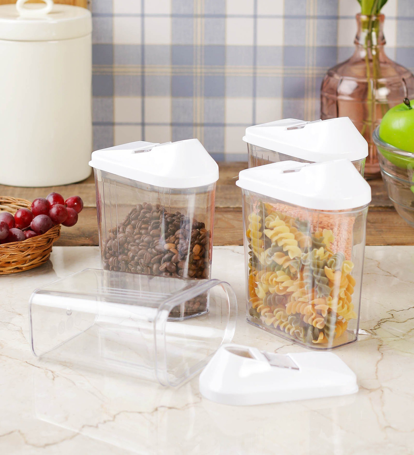 Image of MACARIZE Plastic Grocery Container - 750 ml