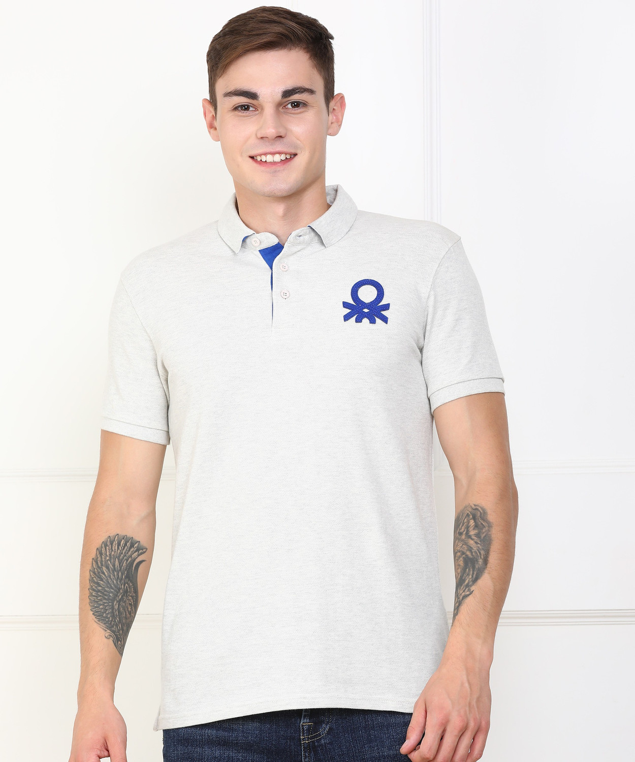 Image of United Colors of Benetton Solid Men Polo Neck White T-Shirt
