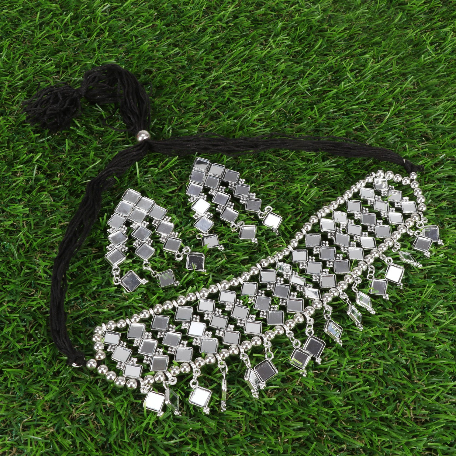 Image of URBANELA Metal Silver Jewellery Set