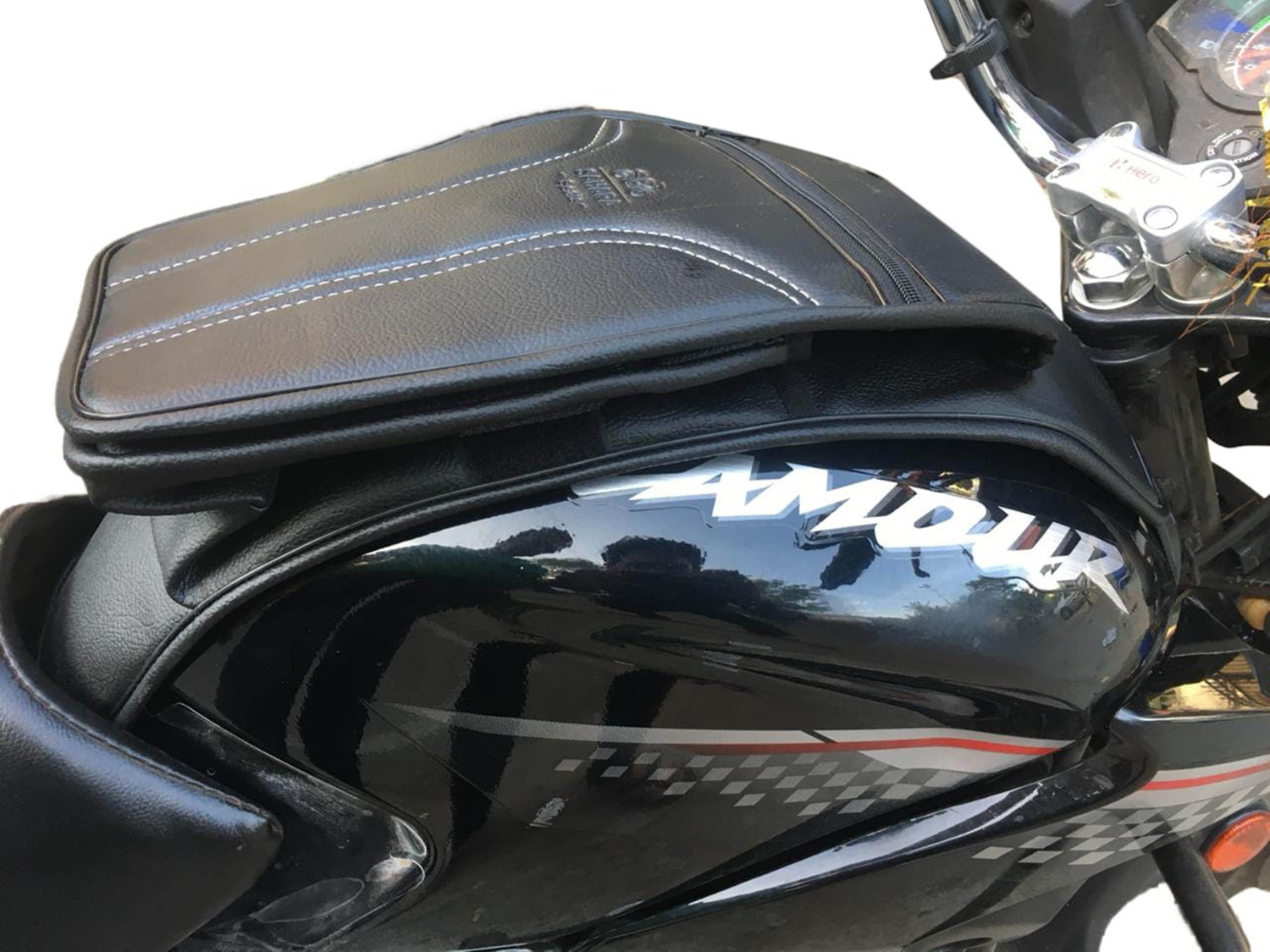 Image of Sahara Seats CB Unicorn Tank Cover All Models /150 /160 Strap Honda Unicorn, CB Bike Tank Cover