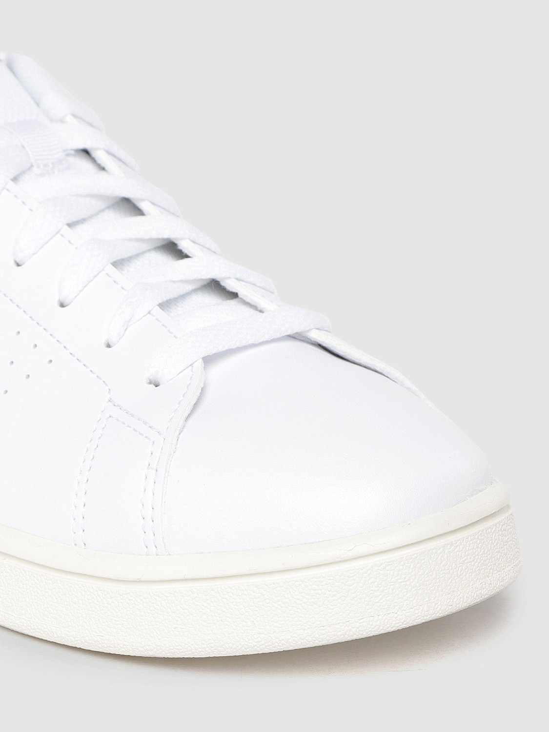 Image of ADIDAS ADVANTAGE BASE Sneakers For Men