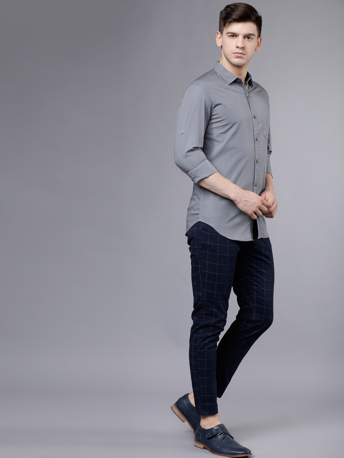 Image of HIGHLANDER Men Solid Casual Grey Shirt