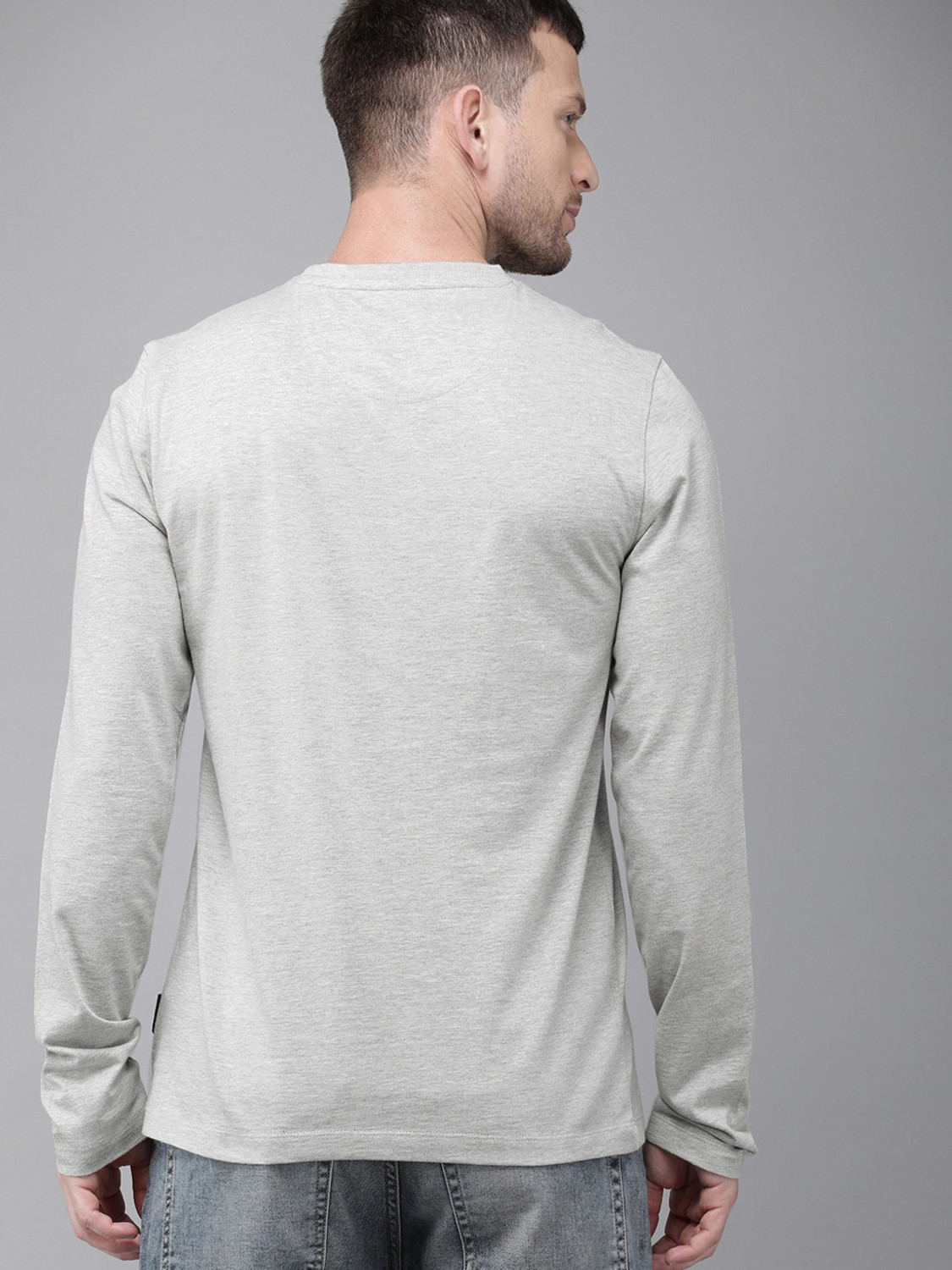 Image of Roadster Solid Men Round Neck Grey T-Shirt
