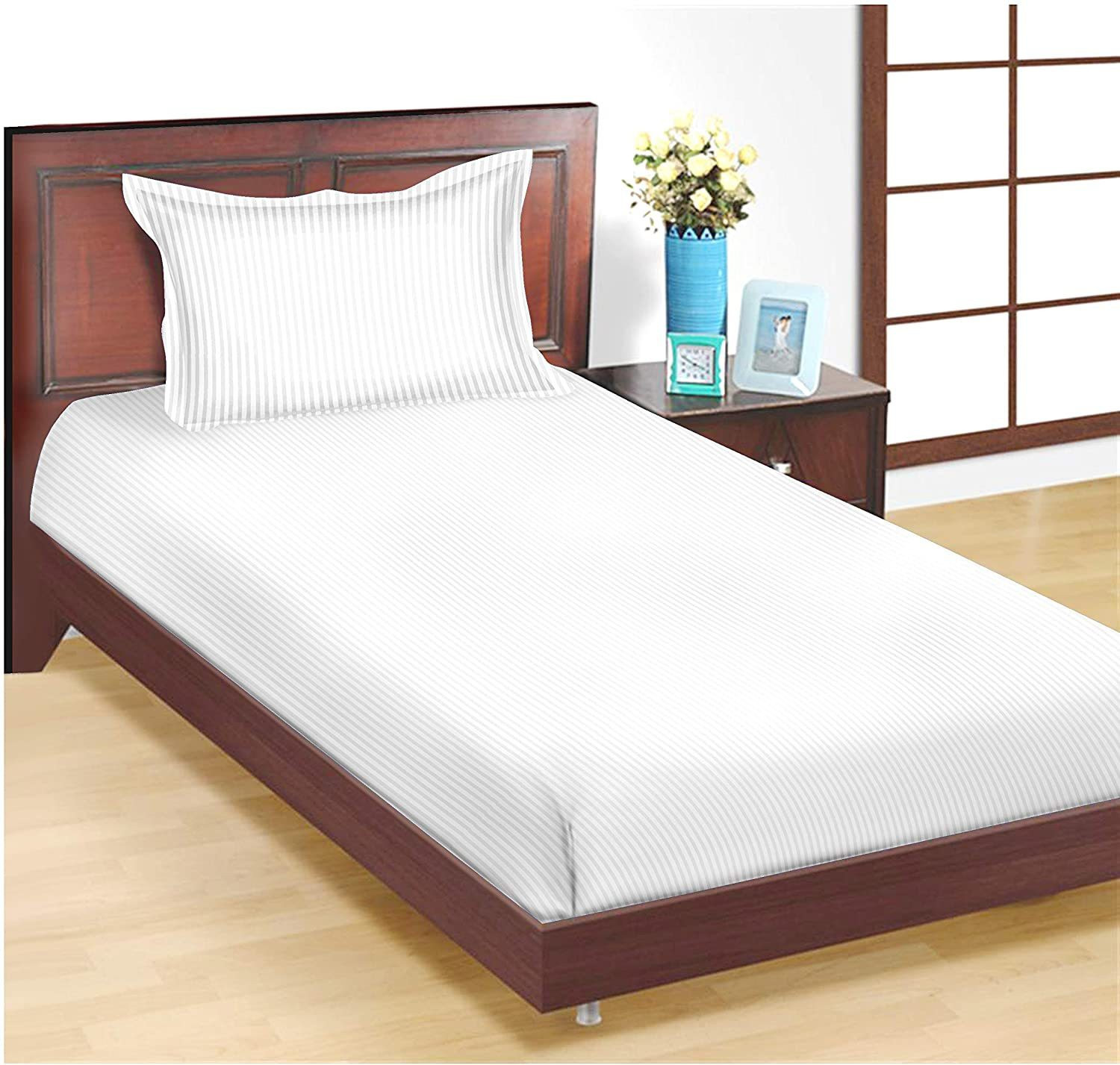 Image of HERMOSA Cotton Single Flat 250 TC Striped 1 Bedsheet with 2 Pillow Covers