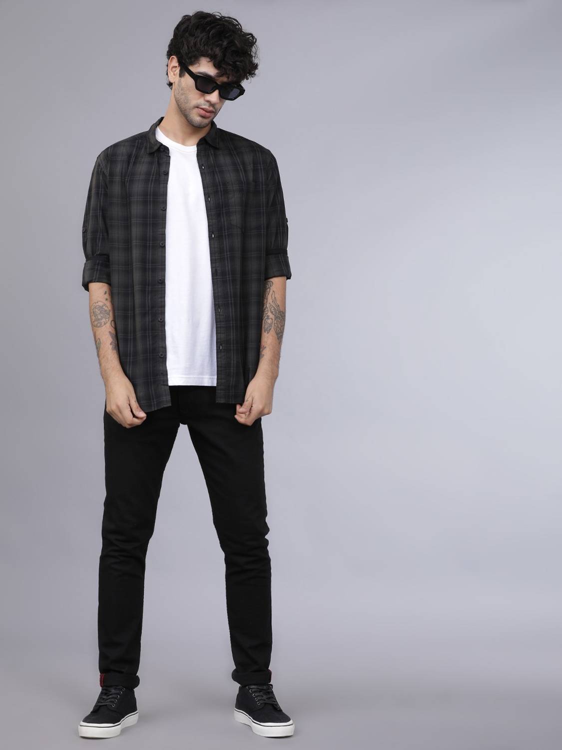 Men Slim Fit Checkered Casual Shirt - Image 5