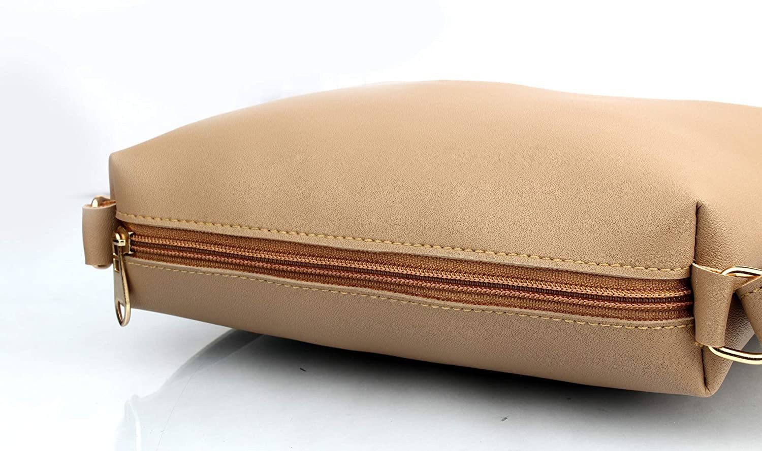 Image of Daniel Clark Modern-setbr Waterproof Messenger Bag