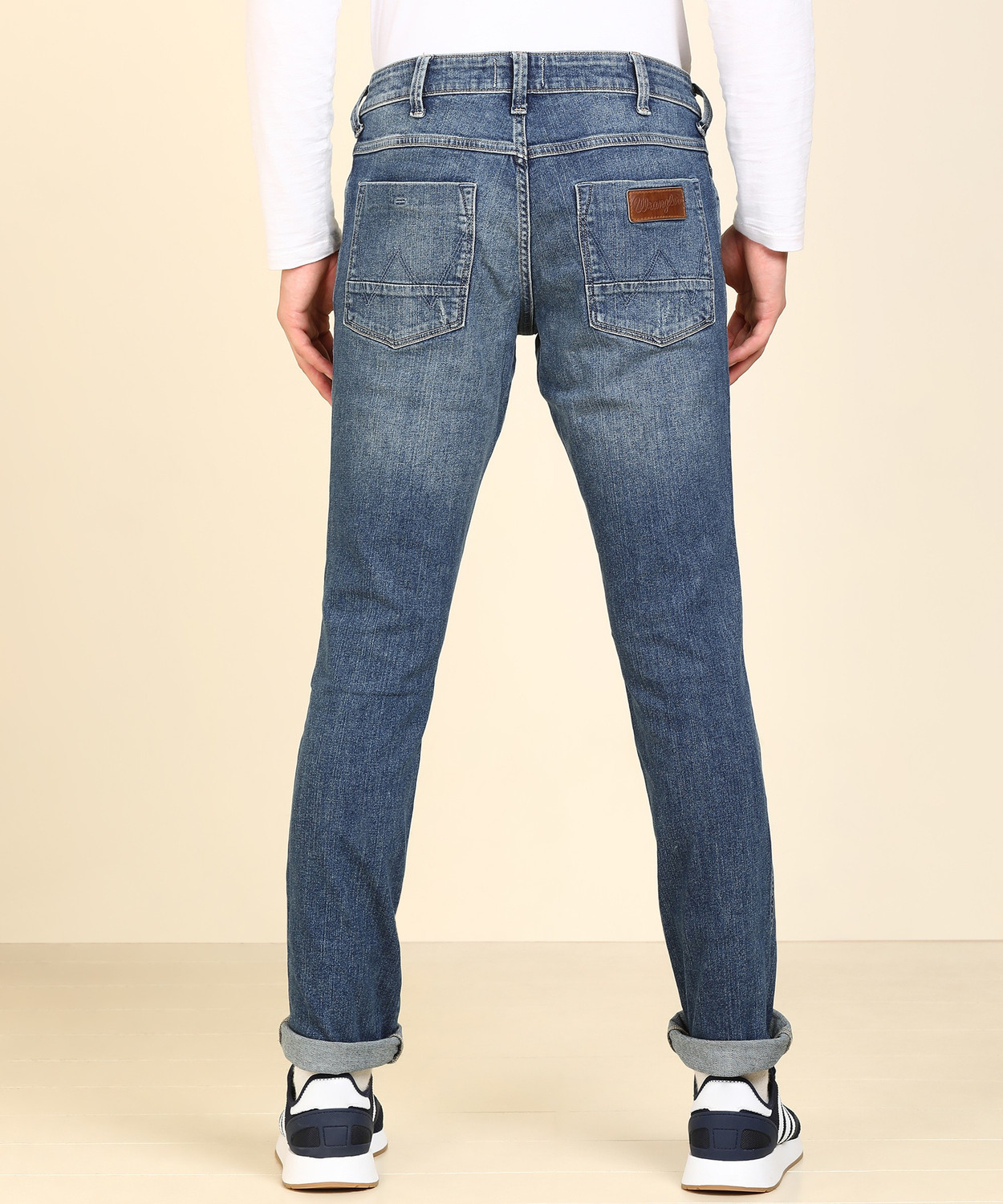 Image of Wrangler Men Slim Low Rise Blue Jeans
