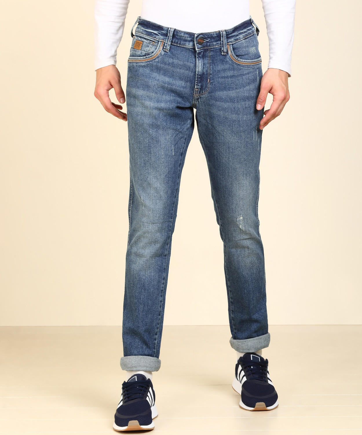 Image of Wrangler Men Slim Low Rise Blue Jeans