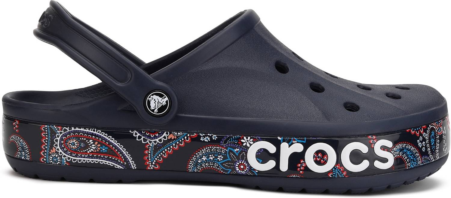 Crocs Baya Lined Printed Bandanna Clog Shoes Sandals new black grey Mens Size 13 Amazon.com | Crocs Unisex-Child Baya Lined Clogs, Fuzzy  main image 3