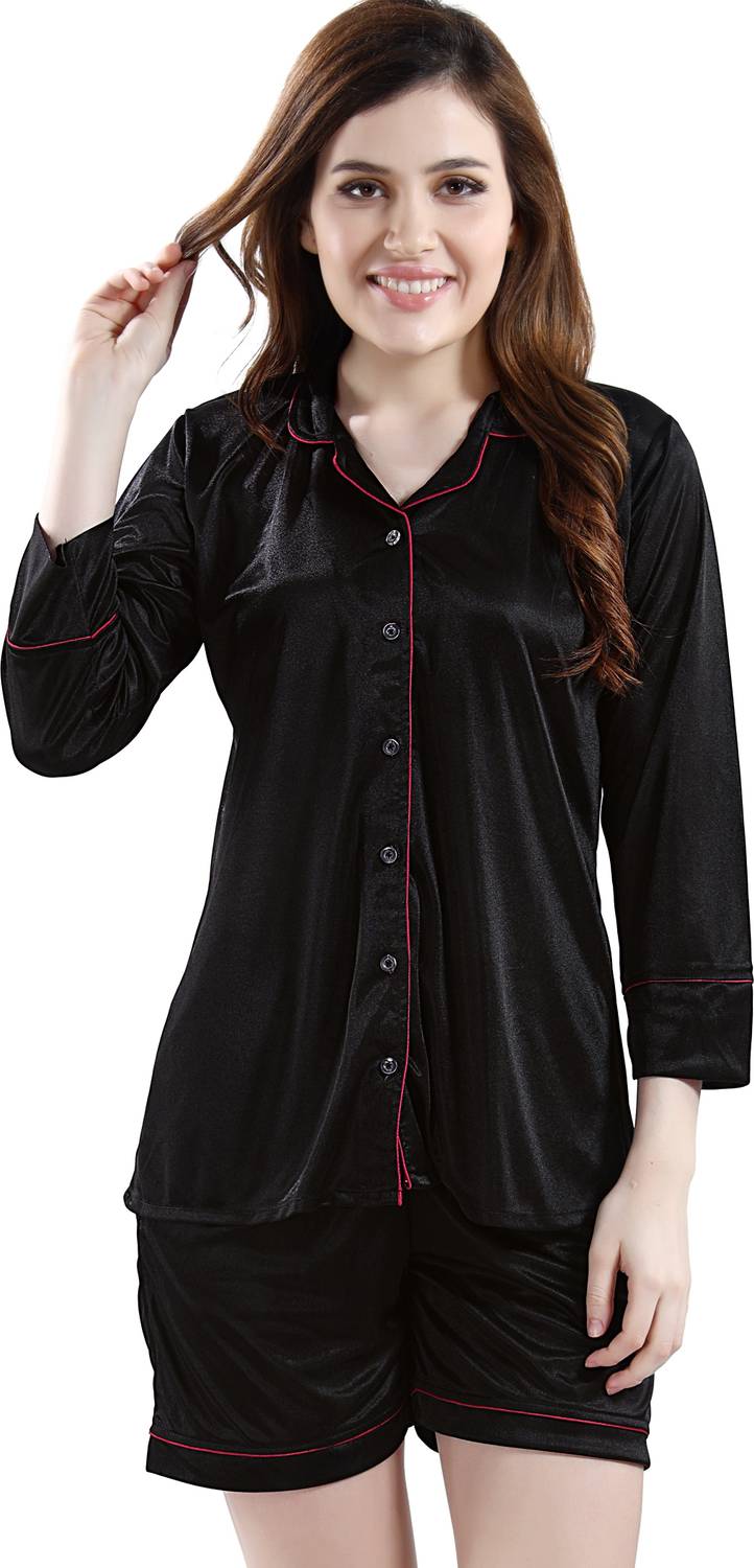 AV2 Women Solid Black Top & Shorts Set