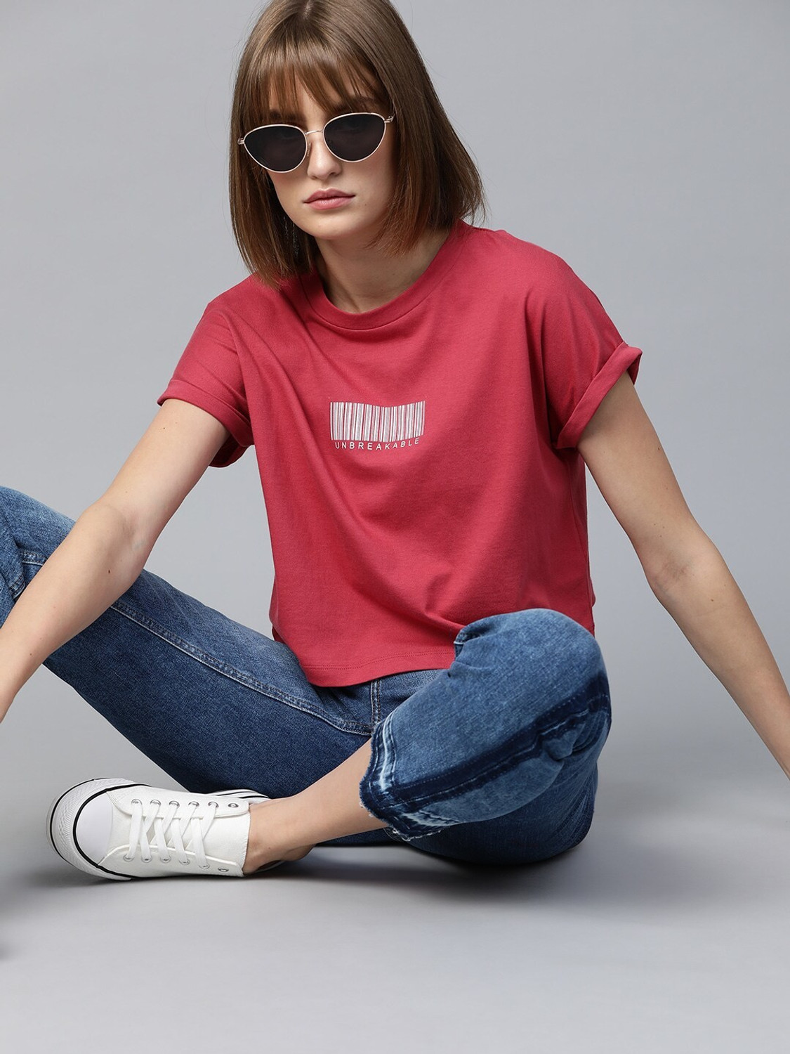 Image of Roadster Solid Women Round Neck Pink T-Shirt