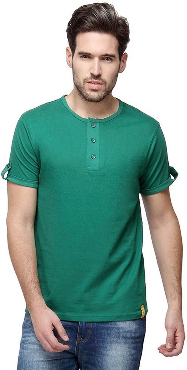 CAHOOT Solid Men Henley Neck Green T-Shirt
