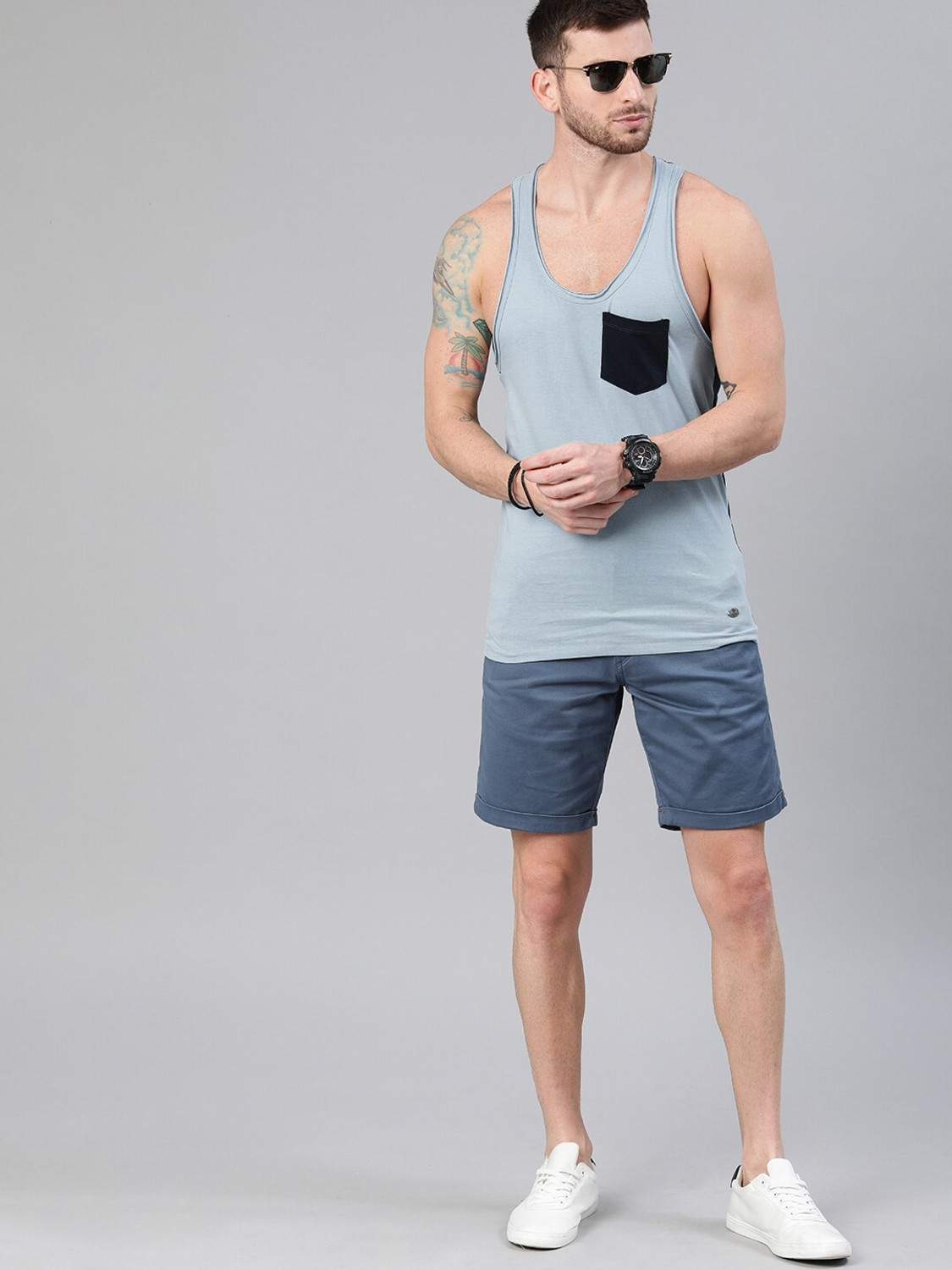 Image of Roadster Solid Men Scoop Neck Blue T-Shirt