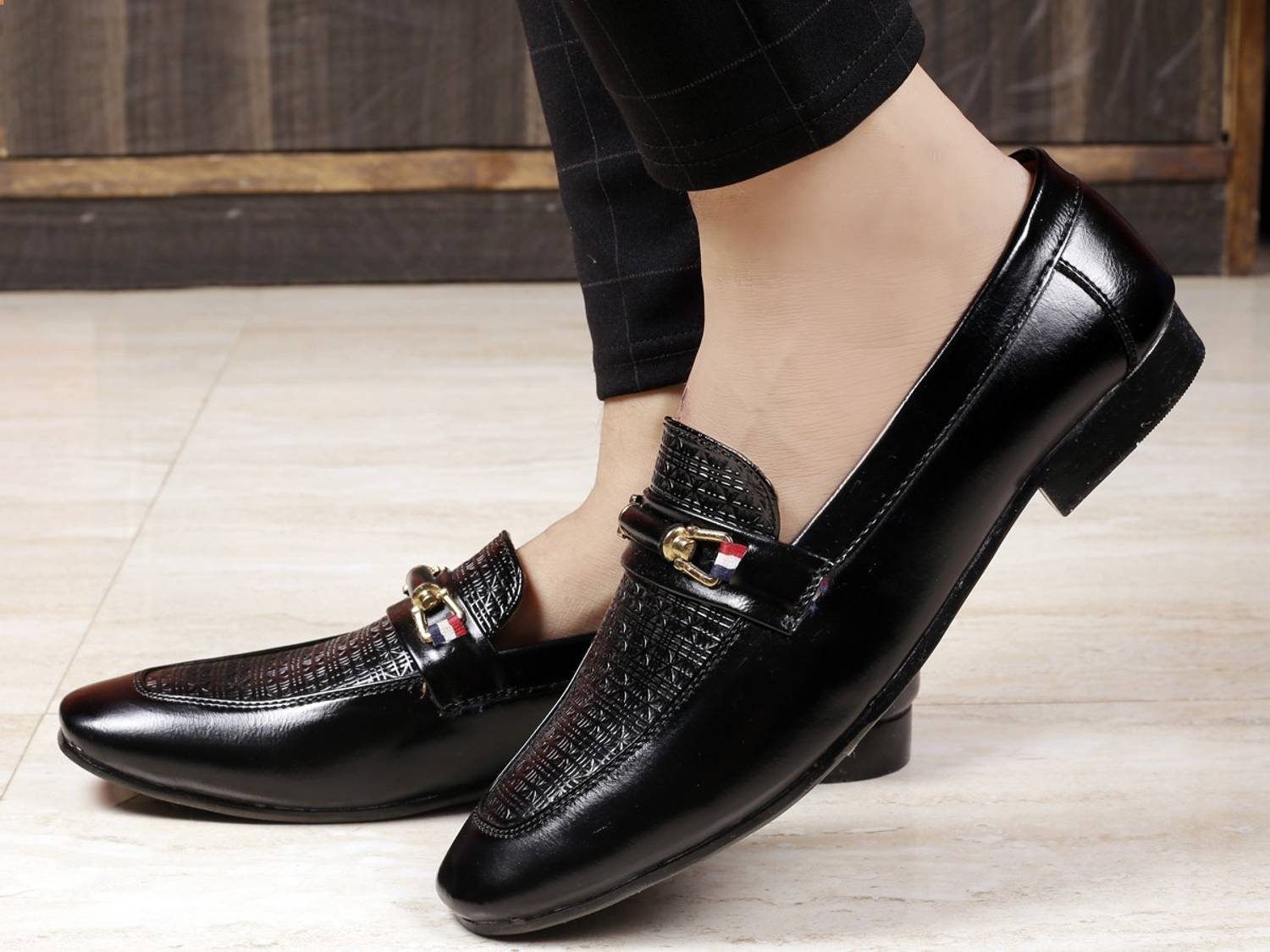 BXXY Men's New Arrival Casual Faux Leather Party wear Slip-on Mocassins Shoe Mocassin For Men