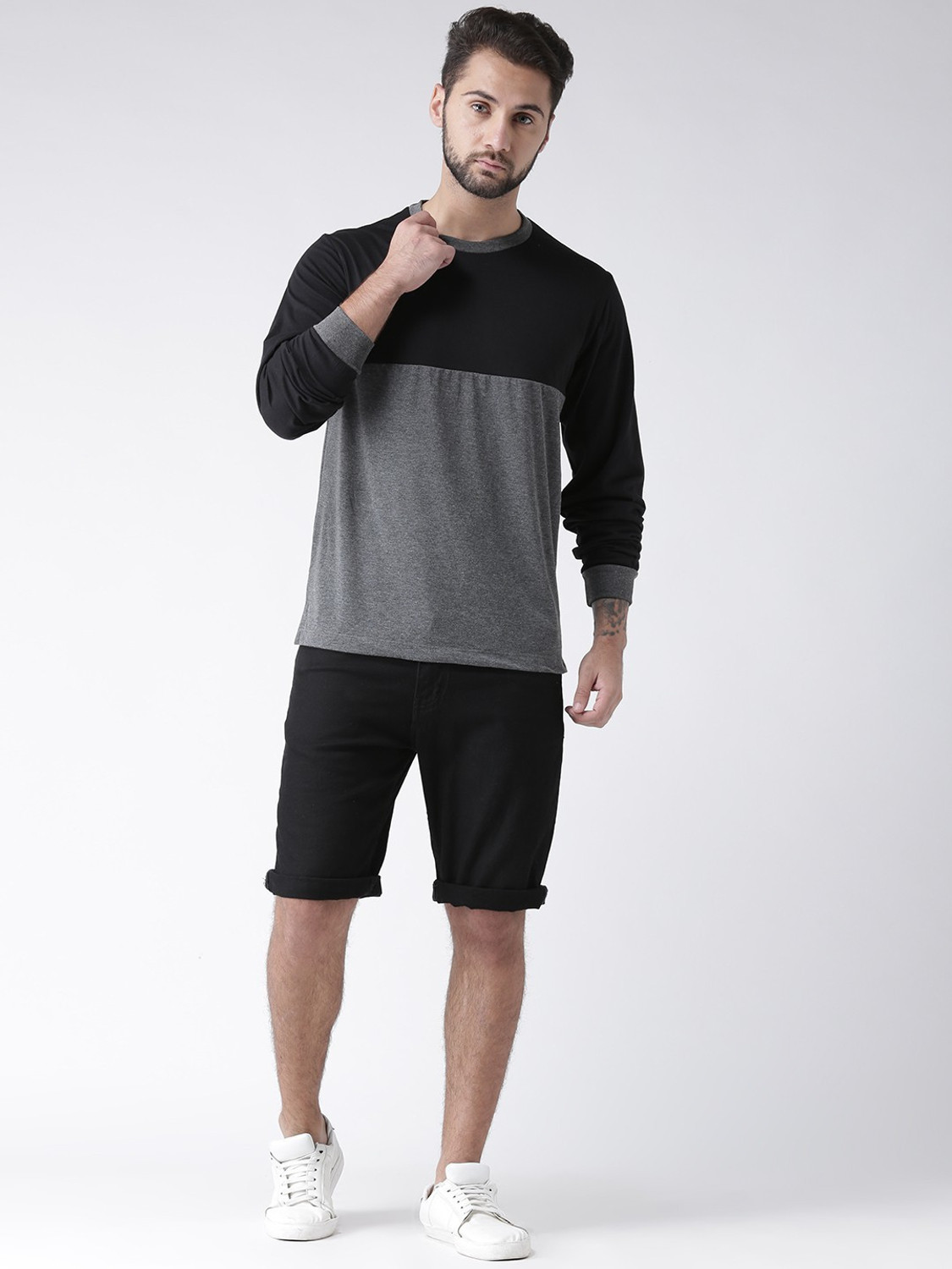 Image of KALT Solid Men Round Neck Black T-Shirt