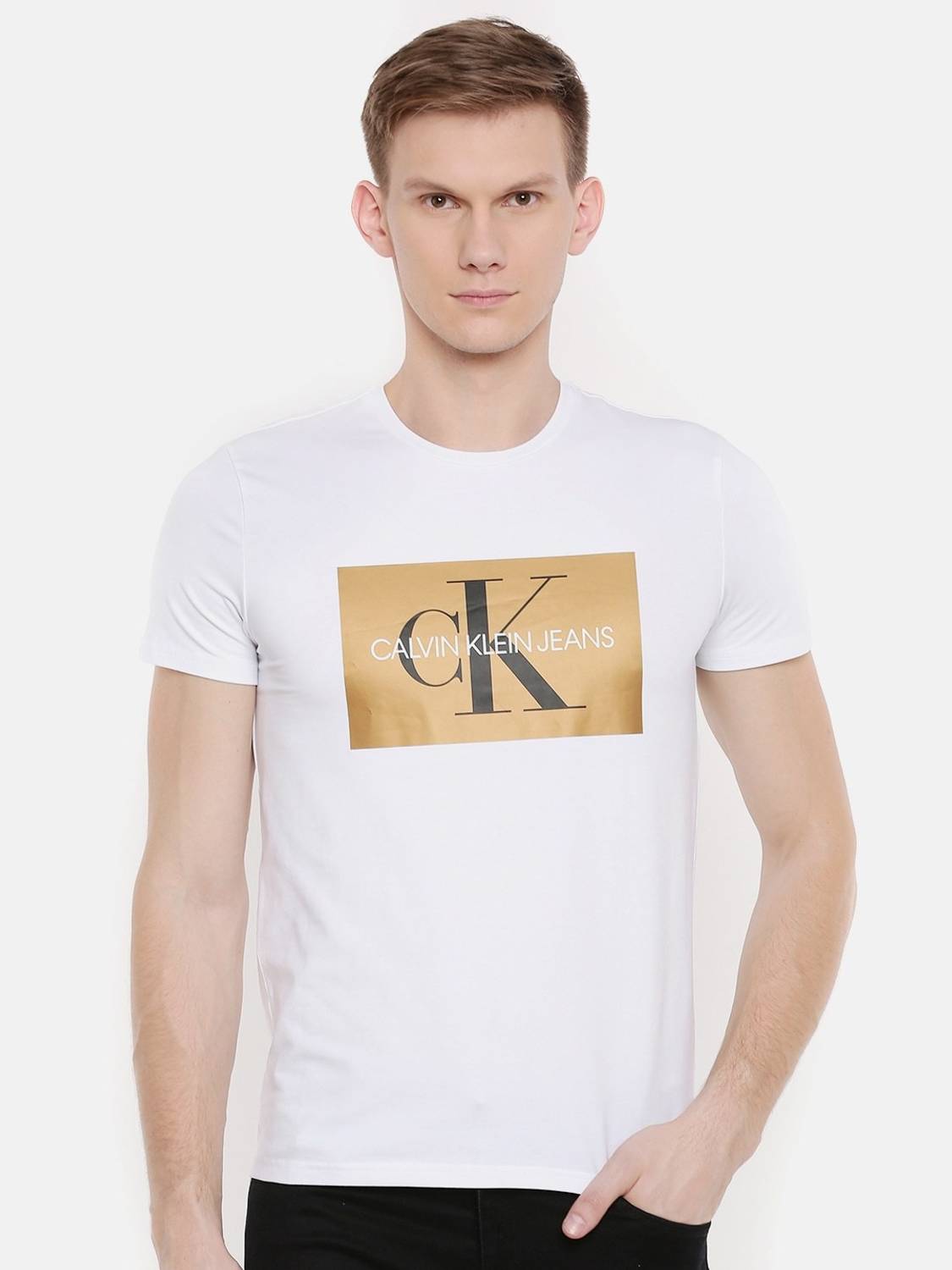 Calvin Klein Jeans Solid Men Round Neck White T-Shirt