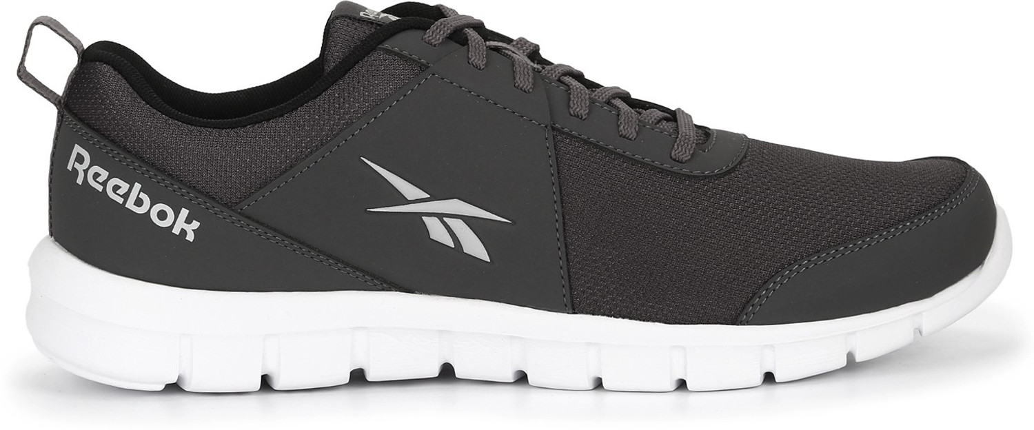Image of REEBOK TRAVELLAR LP Running Shoes For Men