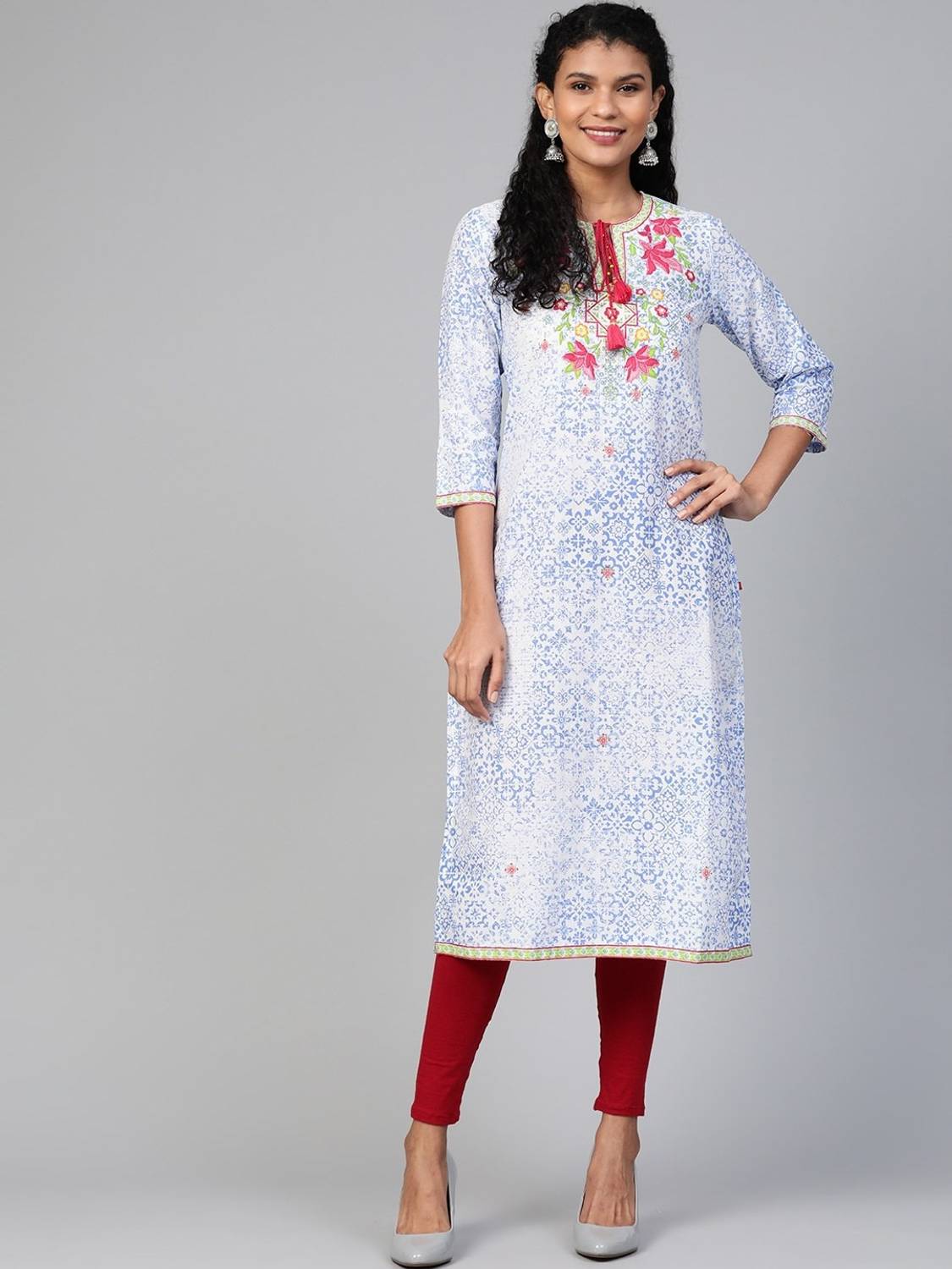 BIBA Women Printed, Embroidered Straight Kurta