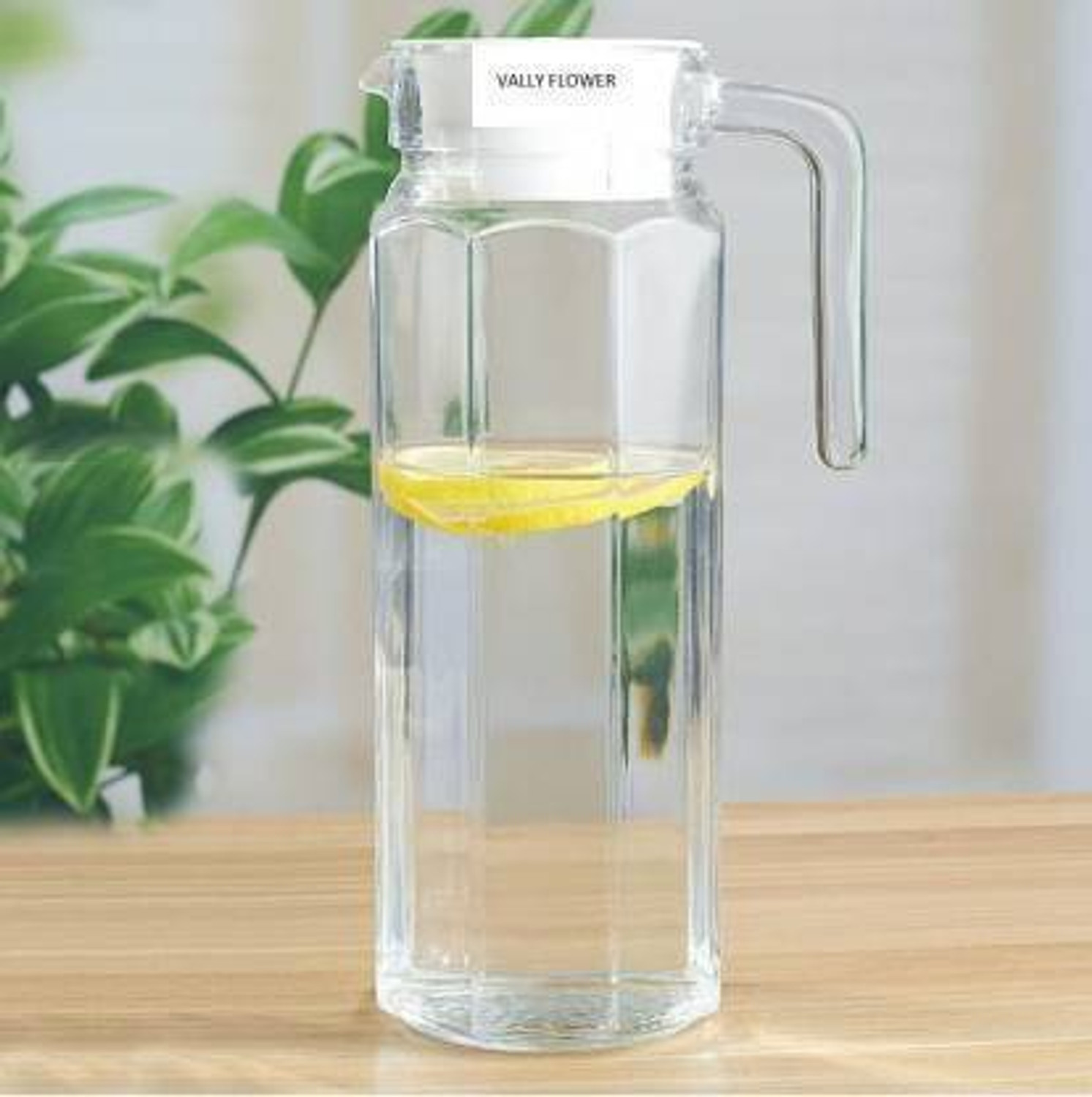 Image of MD Retail 1.5 L Glass Water Jug
