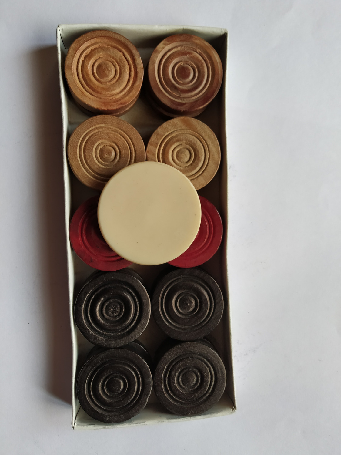 Image of mox Carrom 32 81.28 cm Carrom Board