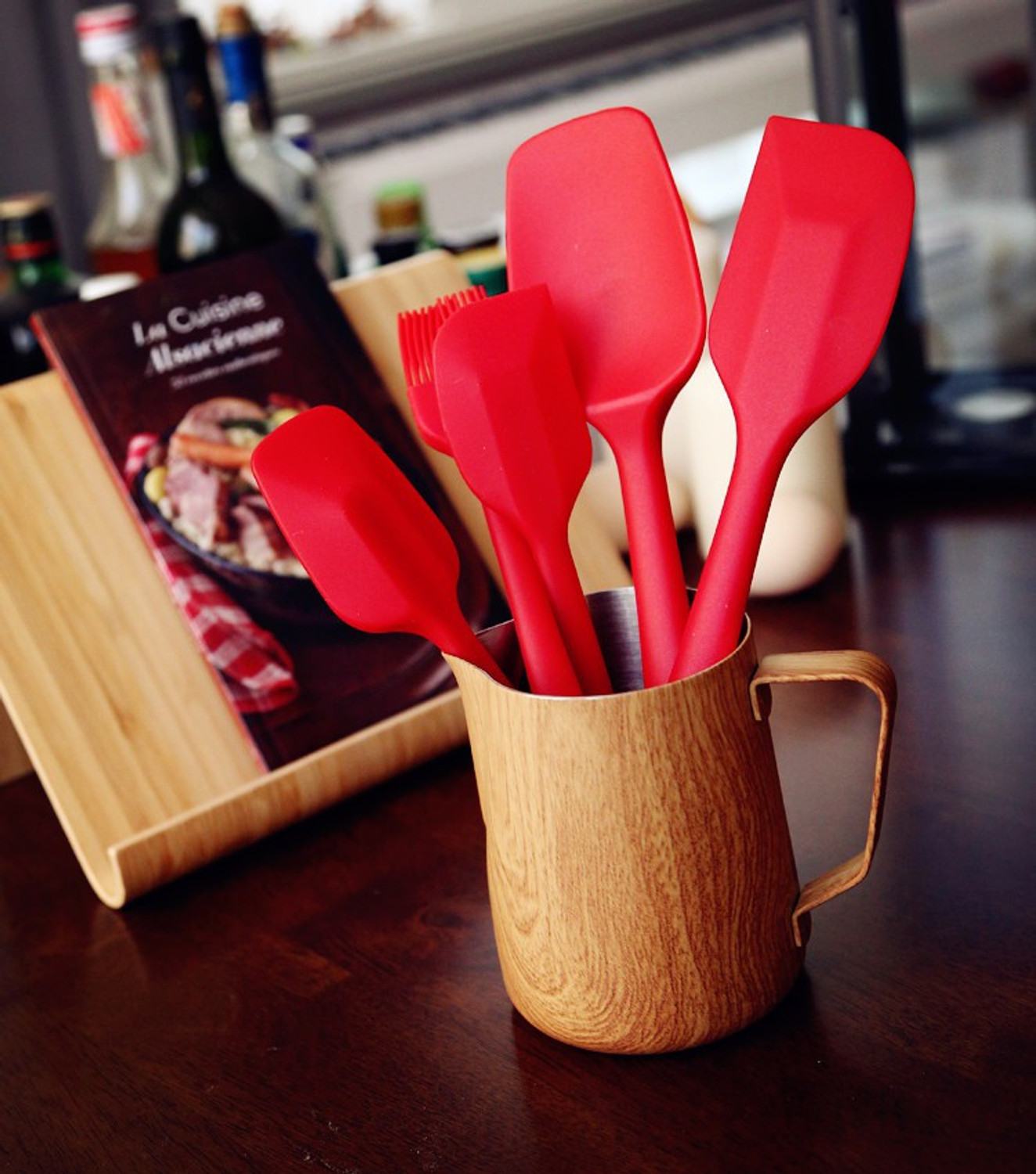 Image of BHAVI CREATION Silicone Spatula Sets of 5 Pcs Made of 100% Food Grade Silicone One Piece Design Seamless Heat-Resistant Spatula Seamless One-Piece Design Easy to Clean - Non-Stick Silicone Rubber Red Non-Stick Spatula