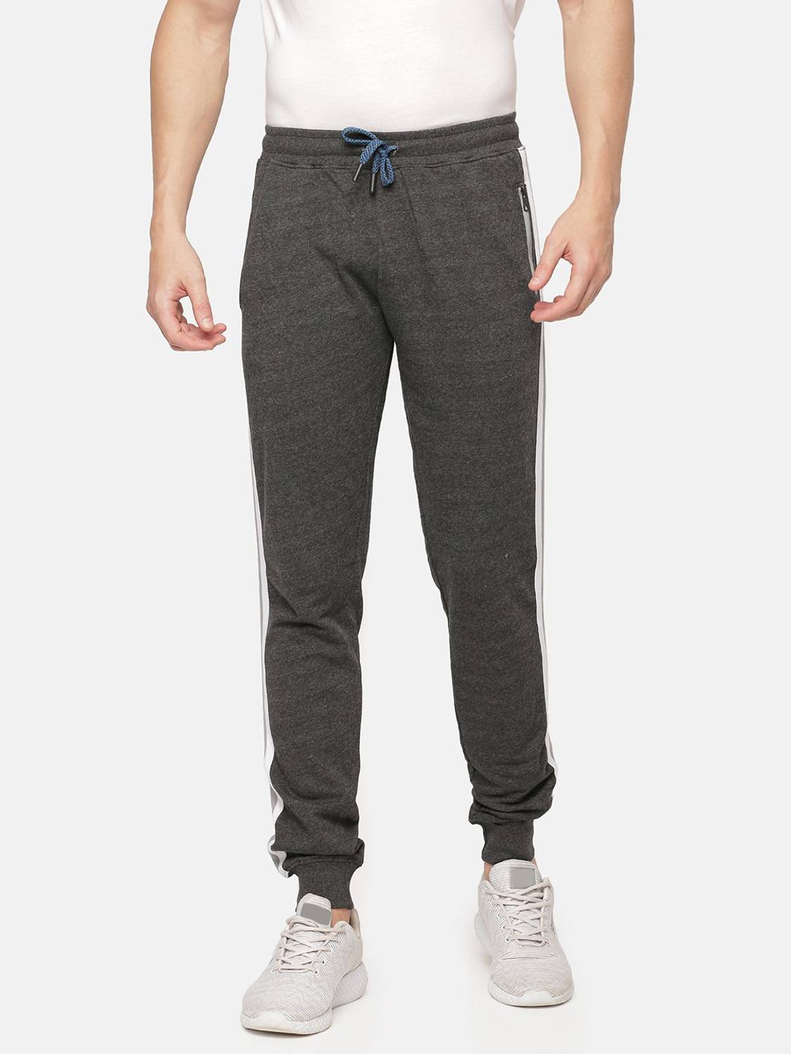 Chennis Solid Men Grey Track Pants