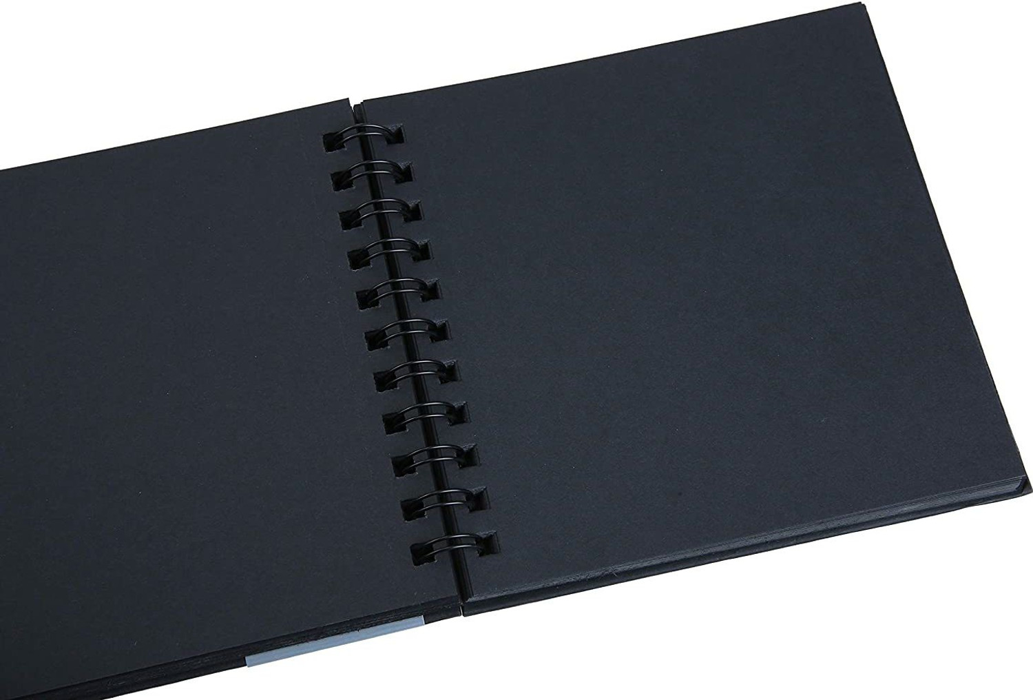Image of BRuSTRO Black Sketchbook, Wiro Bound, Size A5, 200GSM (40 Sheets) 80 Pages Sketch Pad
